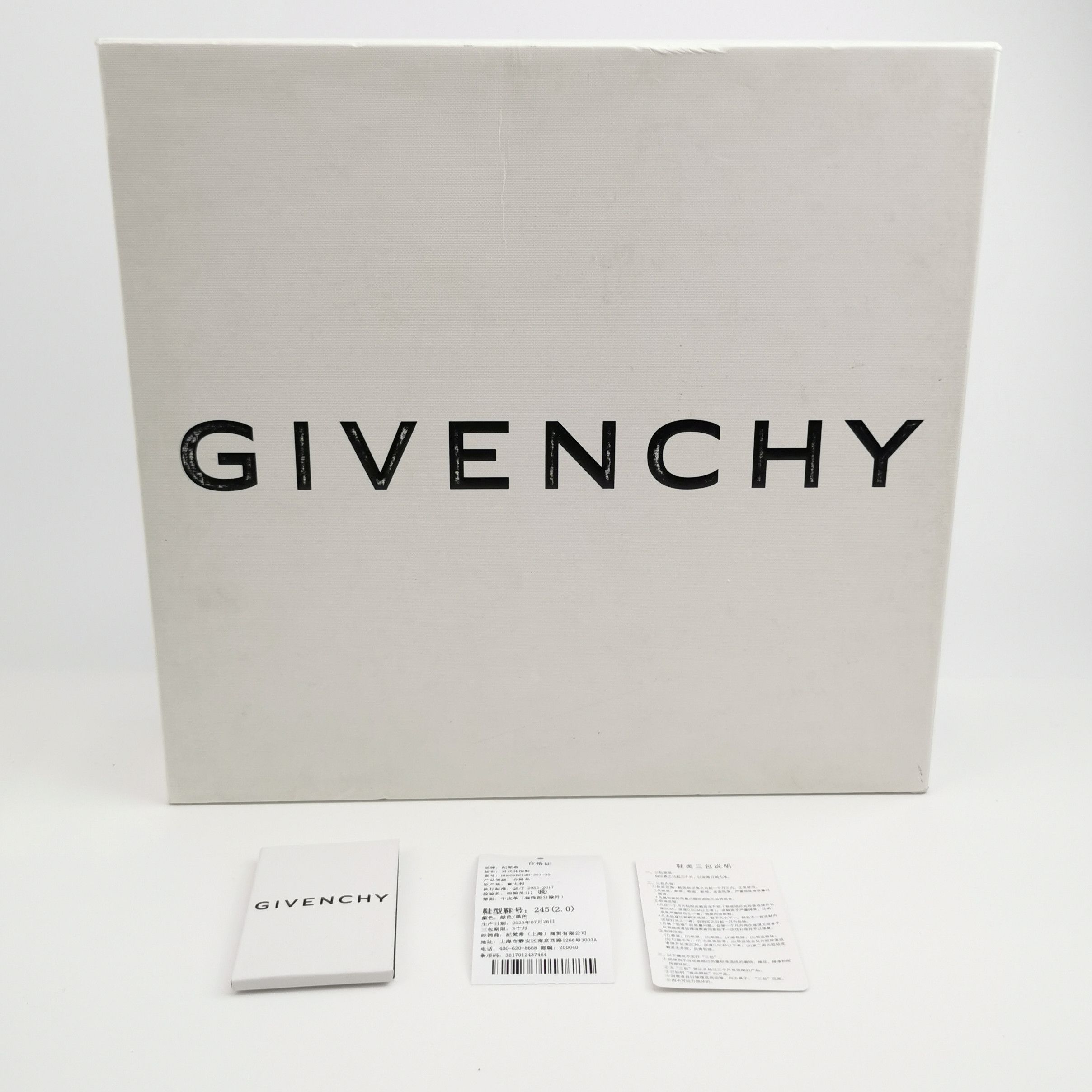Givenchy Givenchy Men 6 Lowtop Sneakers Size US 6 / EU 39 - 6 Thumbnail