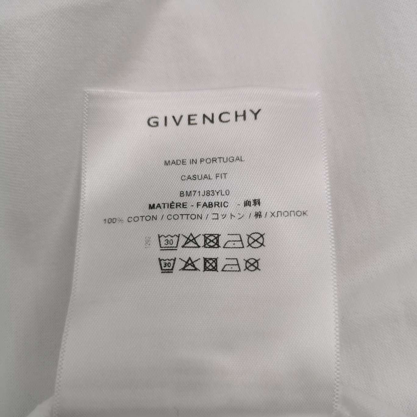 Givenchy Givenchy Men s Short Sleeve Shirts Size US S / EU 44-46 / 1 - 8 Thumbnail