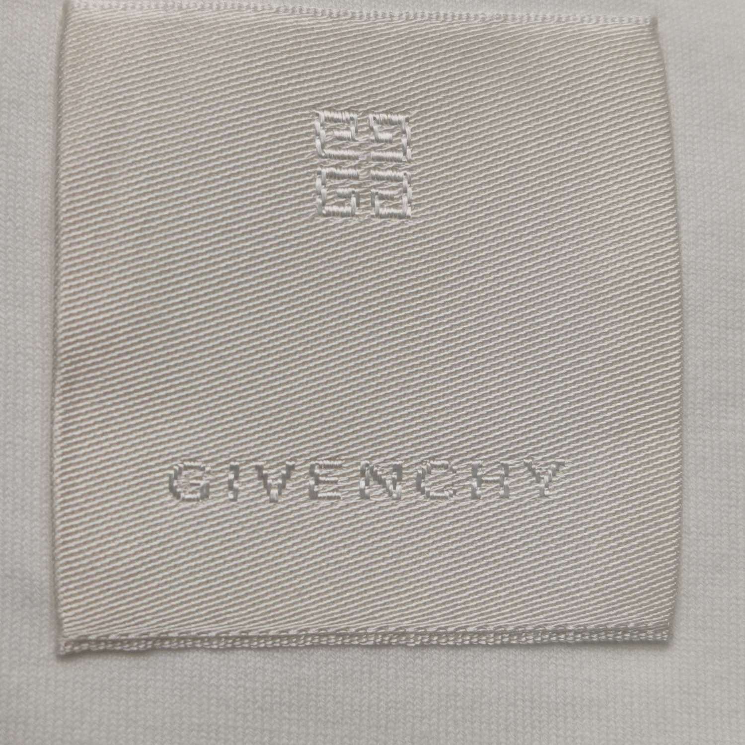Givenchy Givenchy Men xl Short Sleeve Shirts Size US XL / EU 56 / 4 - 5 Thumbnail
