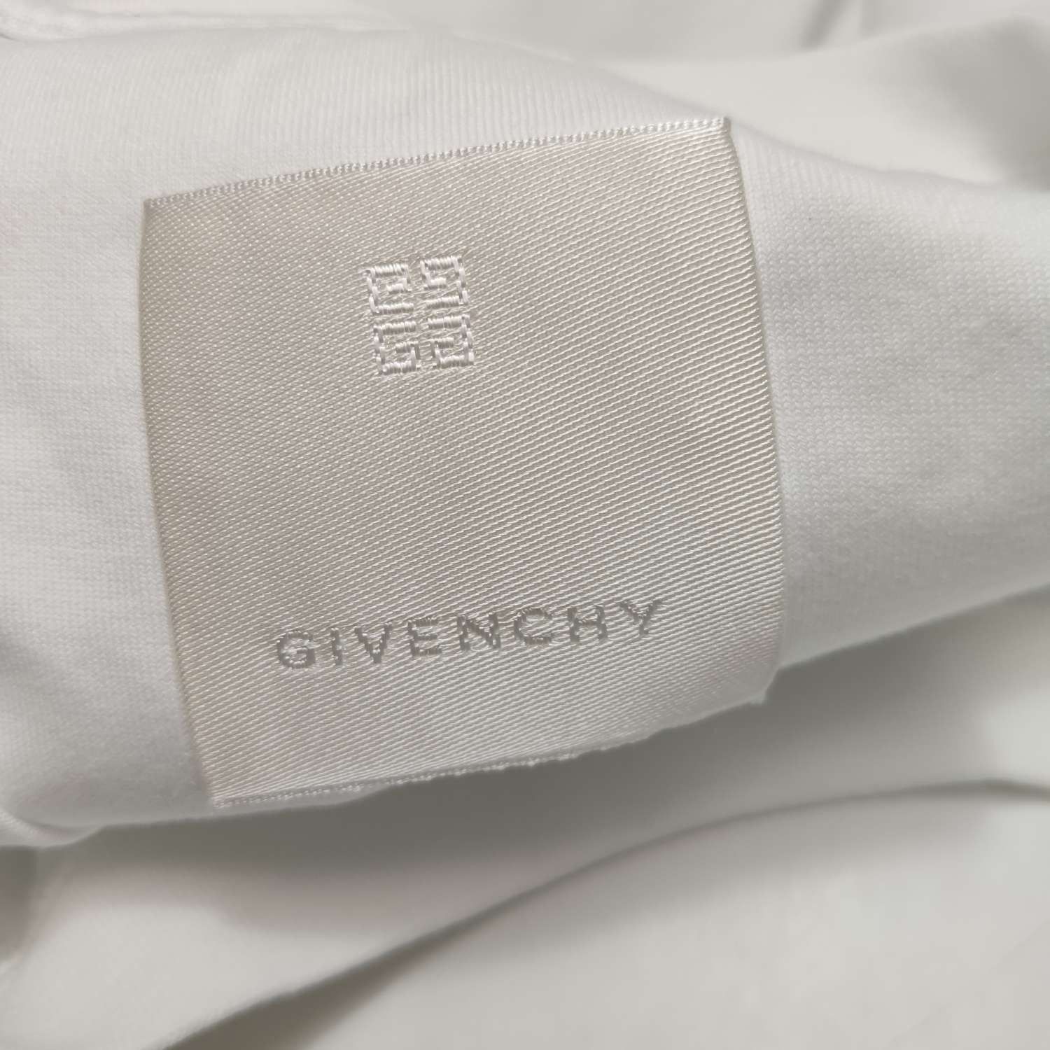 Givenchy Givenchy Men l Short Sleeve Shirts Size US L / EU 52-54 / 3 - 5 Thumbnail