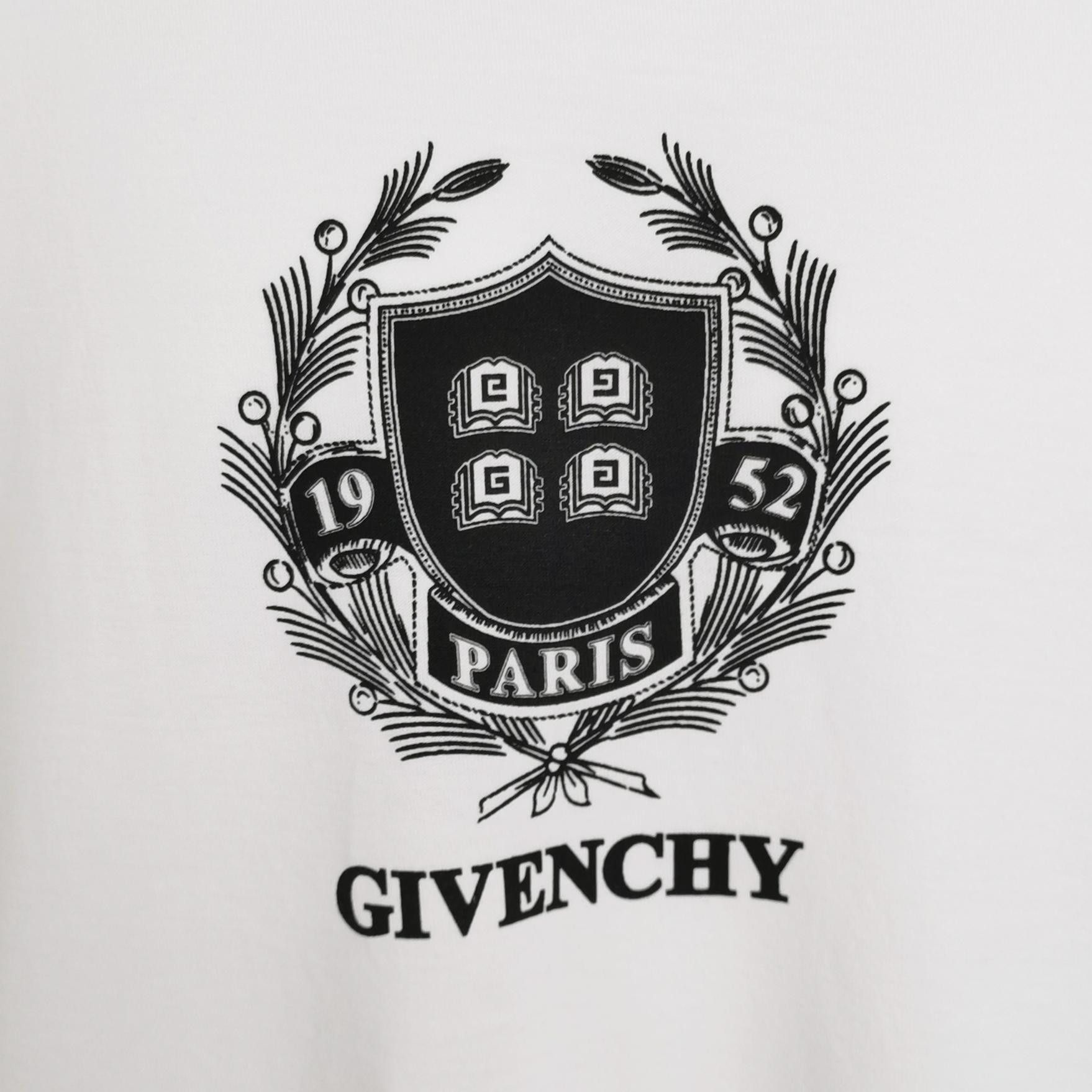 Givenchy Givenchy Men xl Short Sleeve Shirts Size US XL / EU 56 / 4 - 3 Thumbnail