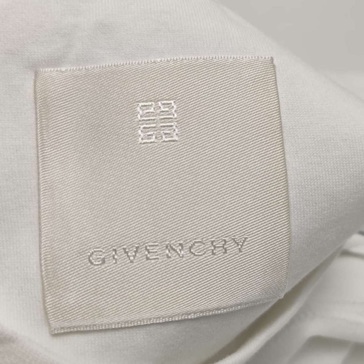 Givenchy Givenchy Men l Short Sleeve Shirts Size US L / EU 52-54 / 3 - 5 Thumbnail