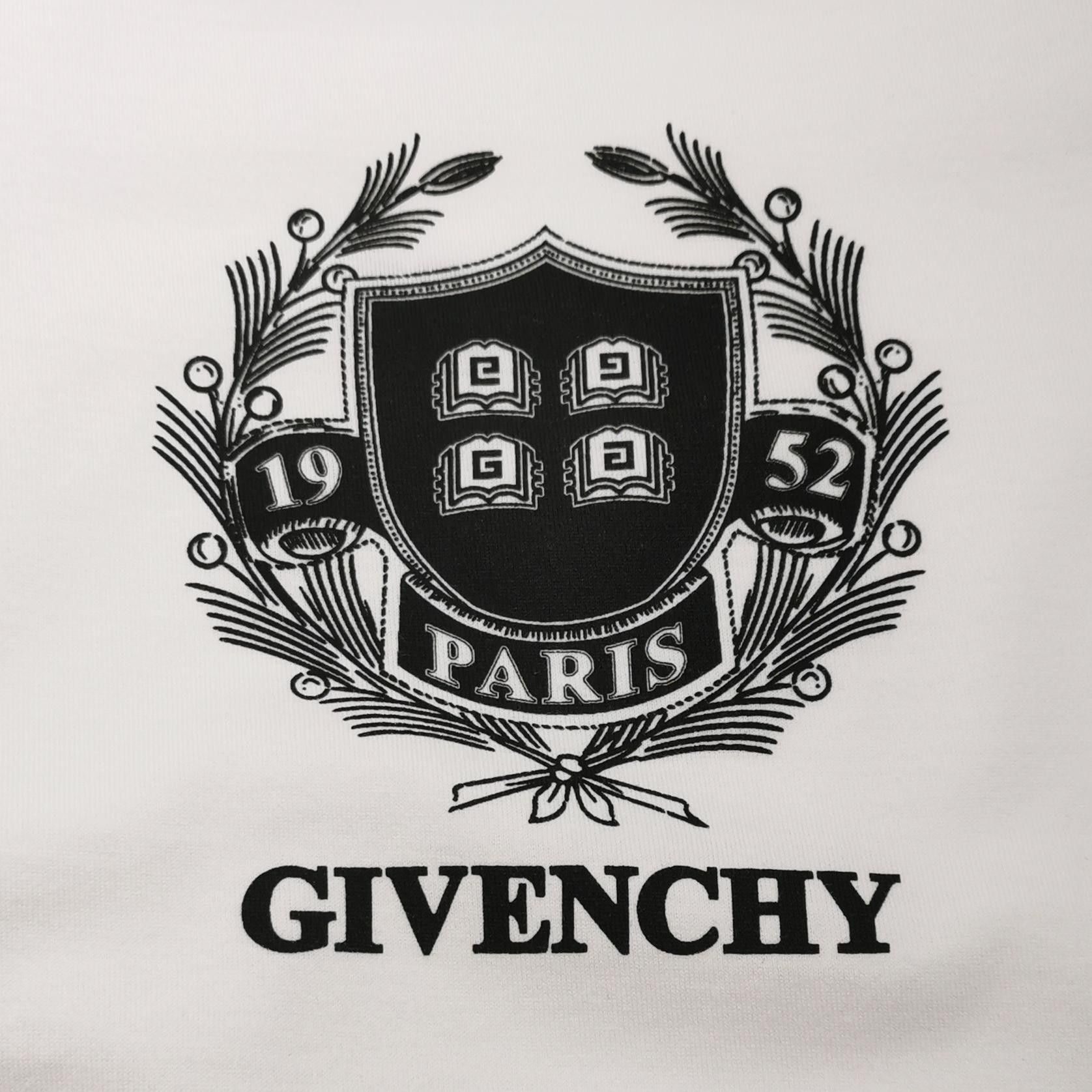 Givenchy Givenchy Men m Short Sleeve Shirts Size US M / EU 48-50 / 2 - 3 Thumbnail