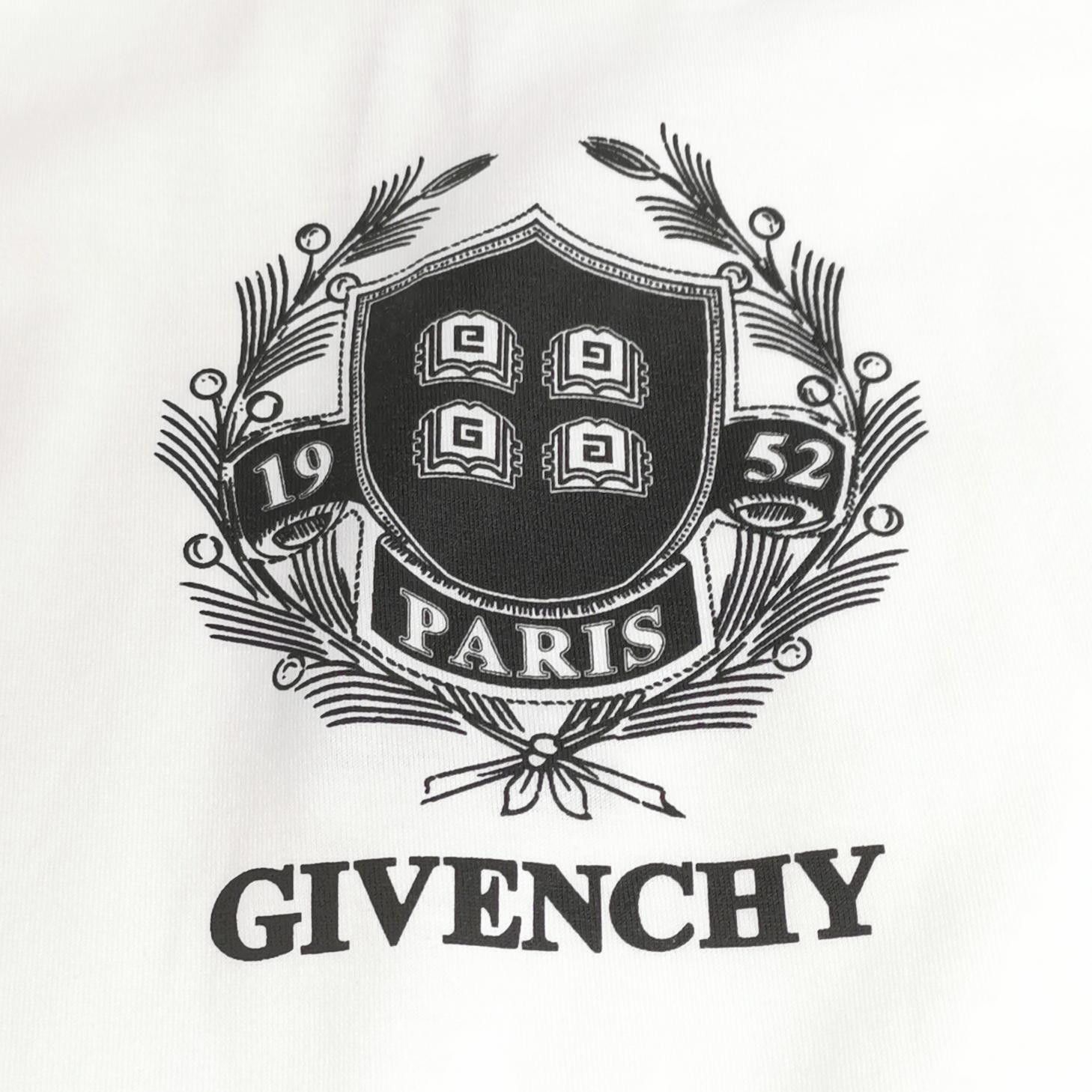 Givenchy Givenchy Men xl Short Sleeve Shirts Size US XL / EU 56 / 4 - 3 Thumbnail