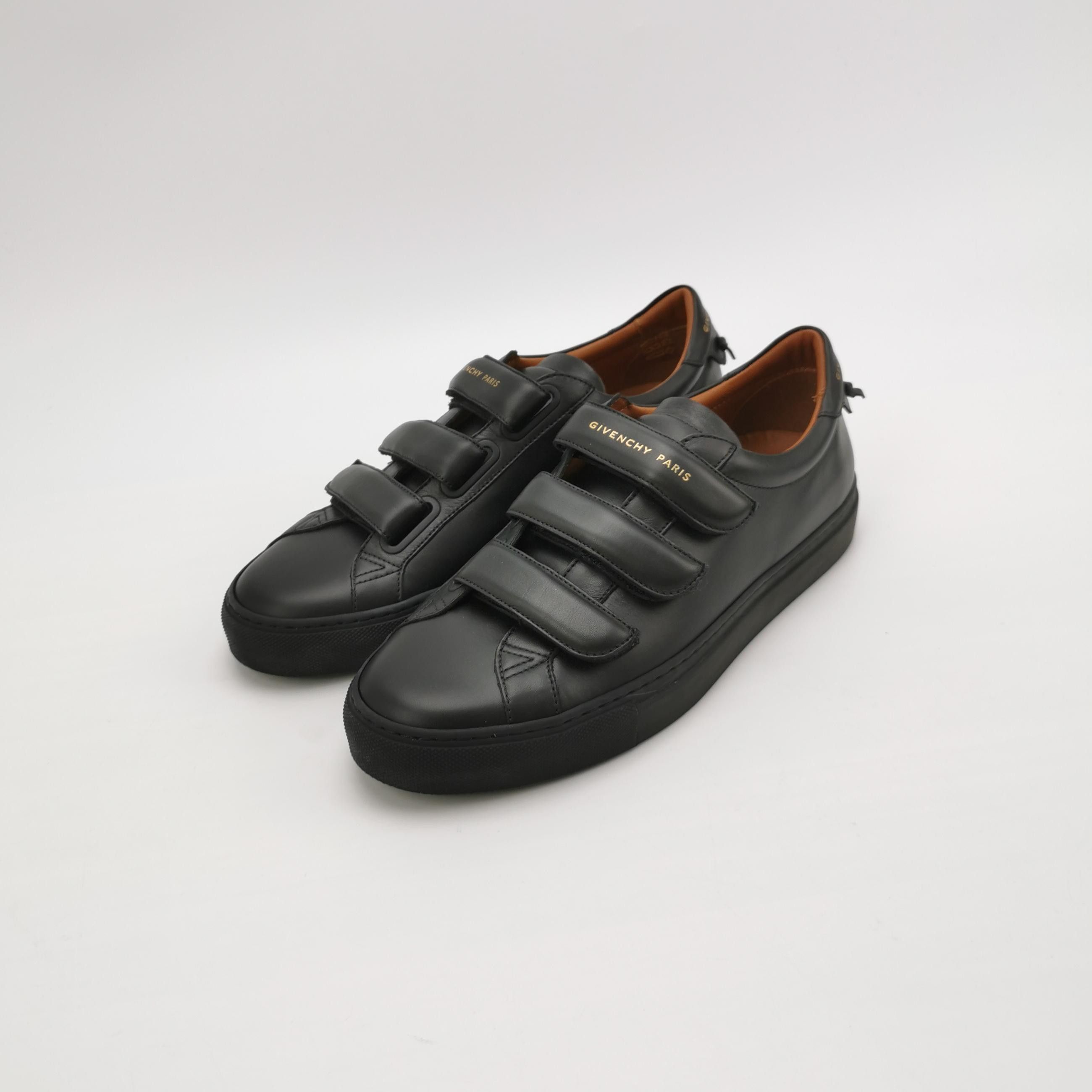 Givenchy Givenchy Men 8 Lowtop Sneakers Size US 8 / EU 41 - 2 Thumbnail