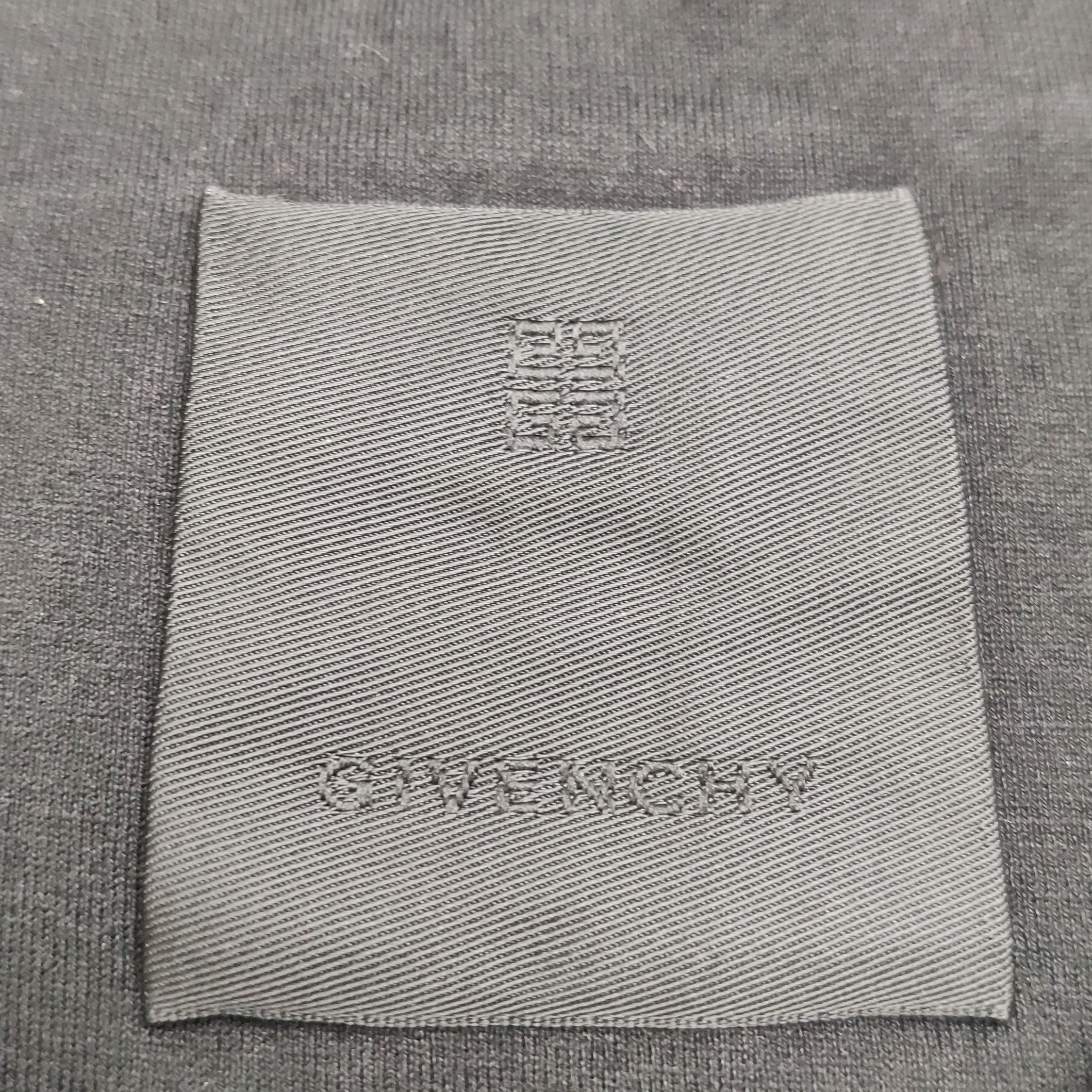 Givenchy Givenchy Men xs Short Sleeve Shirts Size US XS / EU 42 / 0 - 5 Thumbnail