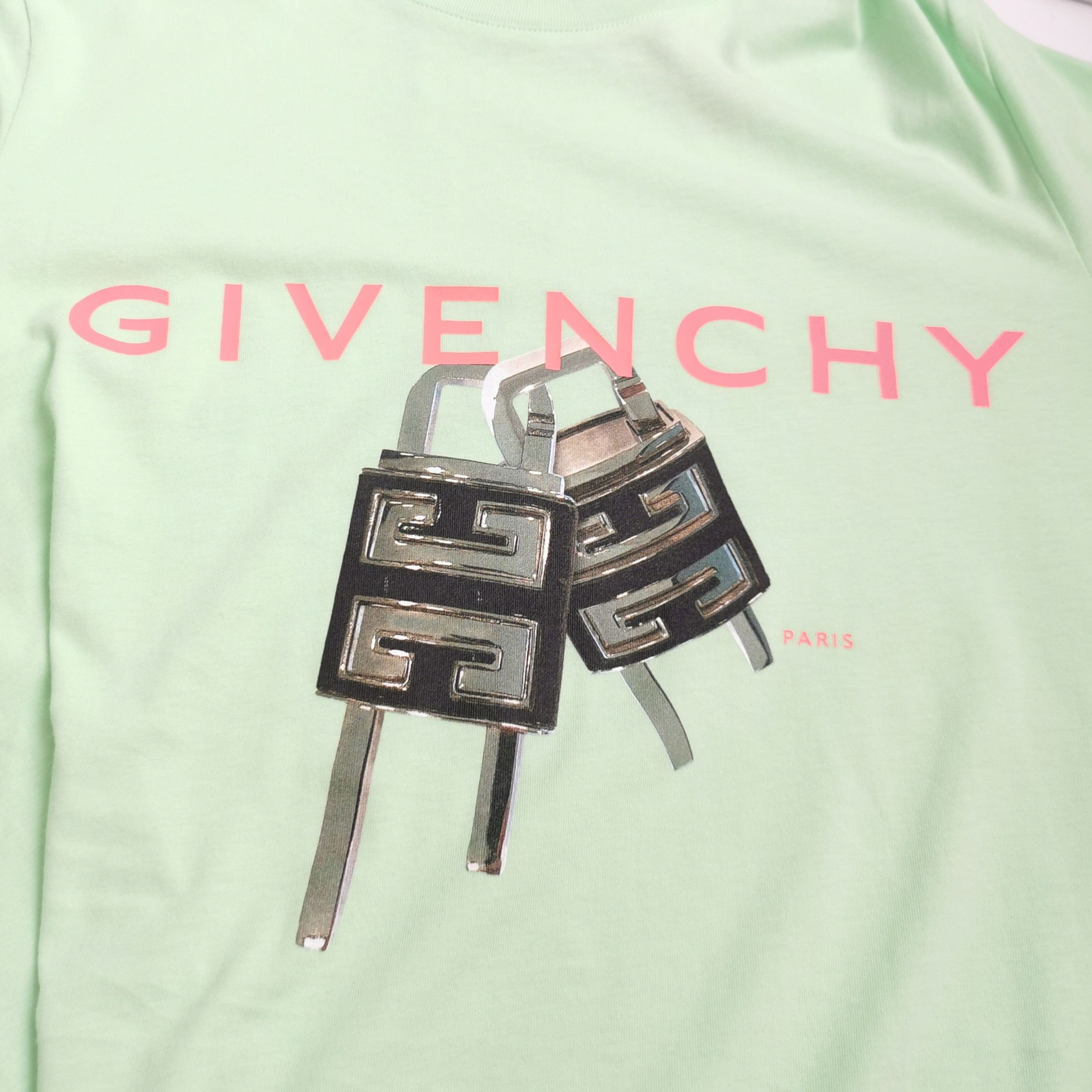Givenchy Givenchy Men xxs Short Sleeve Shirts Size US XXS / EU 40 - 3 Thumbnail