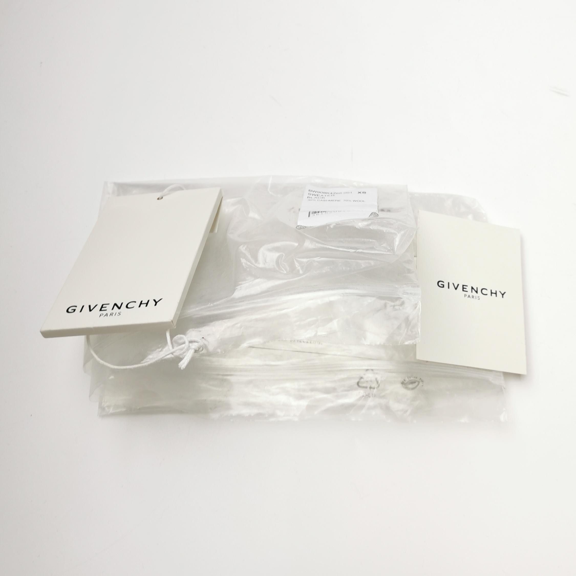 Givenchy Givenchy Men xs Sweatshirts Hoodies Size US XS / EU 42 / 0 - 4 Thumbnail
