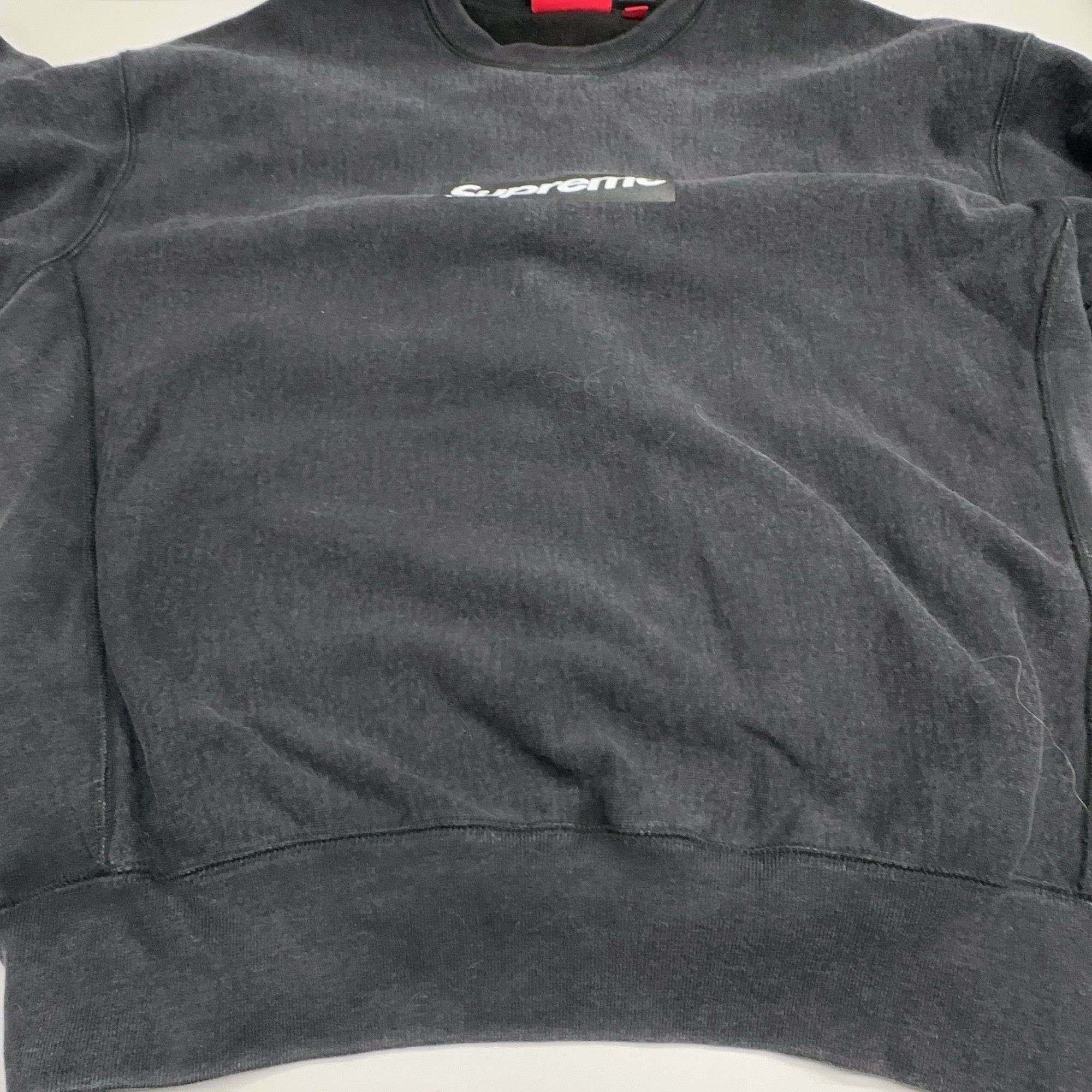 Supreme Supreme Box Logo Crewneck Sweatshirt Size M Size US M / EU 48-50 / 2 - 7 Thumbnail