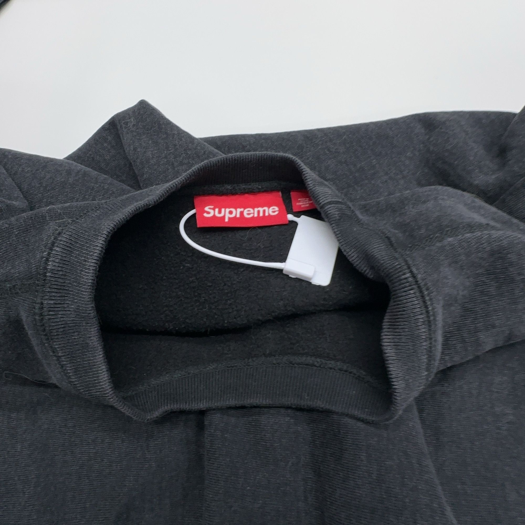 Supreme Supreme Box Logo Crewneck Sweatshirt Size M Size US M / EU 48-50 / 2 - 6 Thumbnail