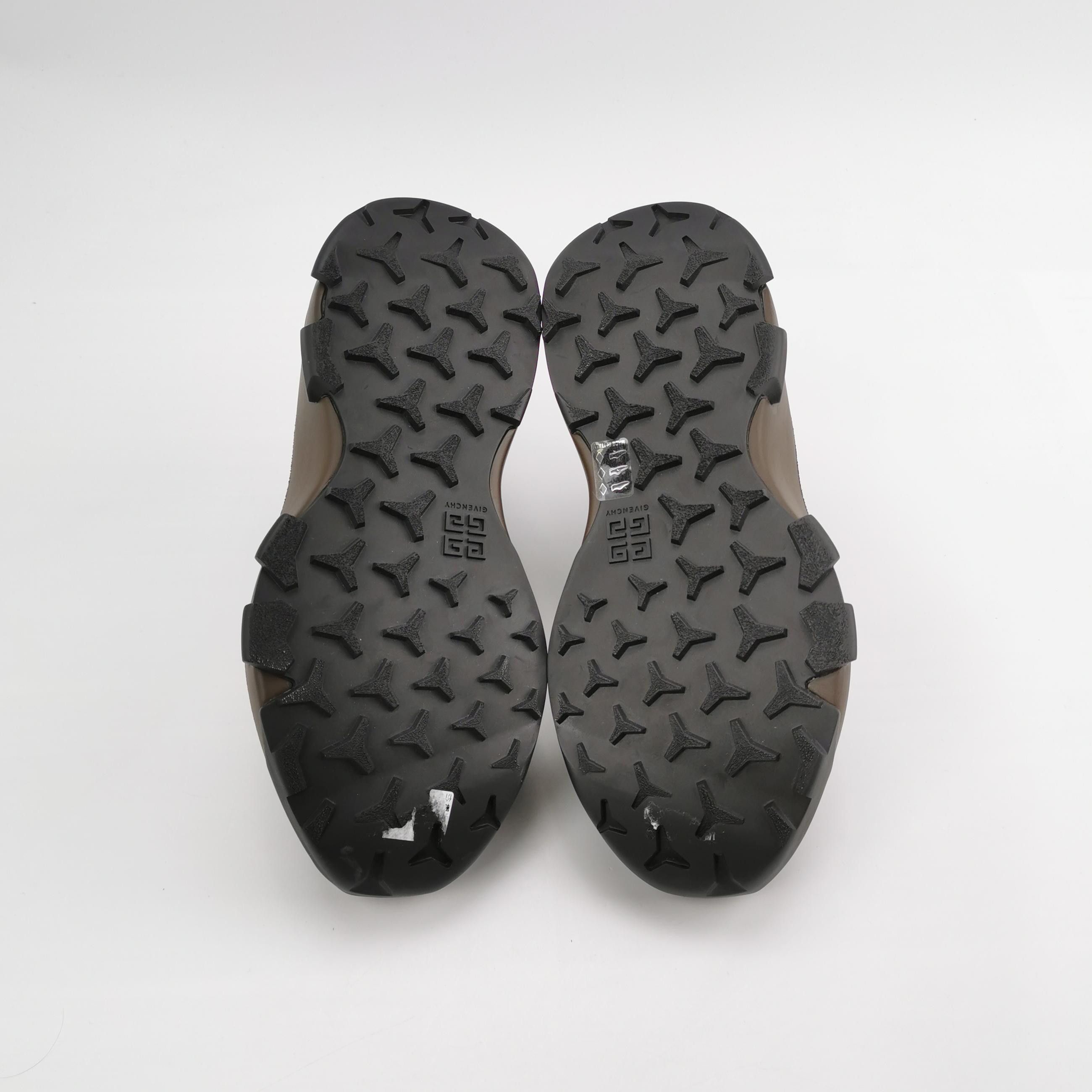 Givenchy Givenchy Men 7 Lowtop Sneakers Size US 7 / EU 40 - 5 Thumbnail