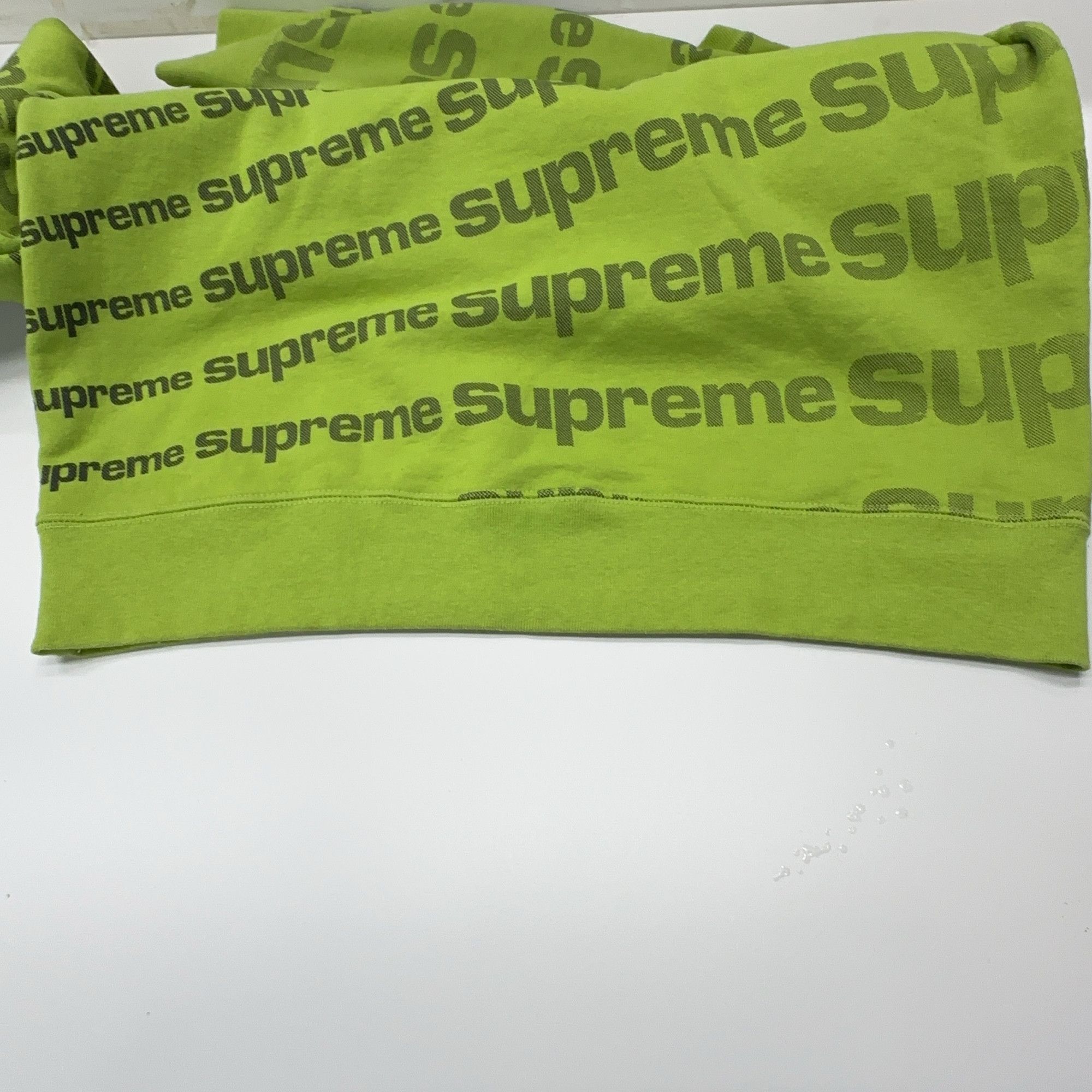 Supreme Supreme Radial Logo Crewneck Size M Size US M / EU 48-50 / 2 - 13 Thumbnail