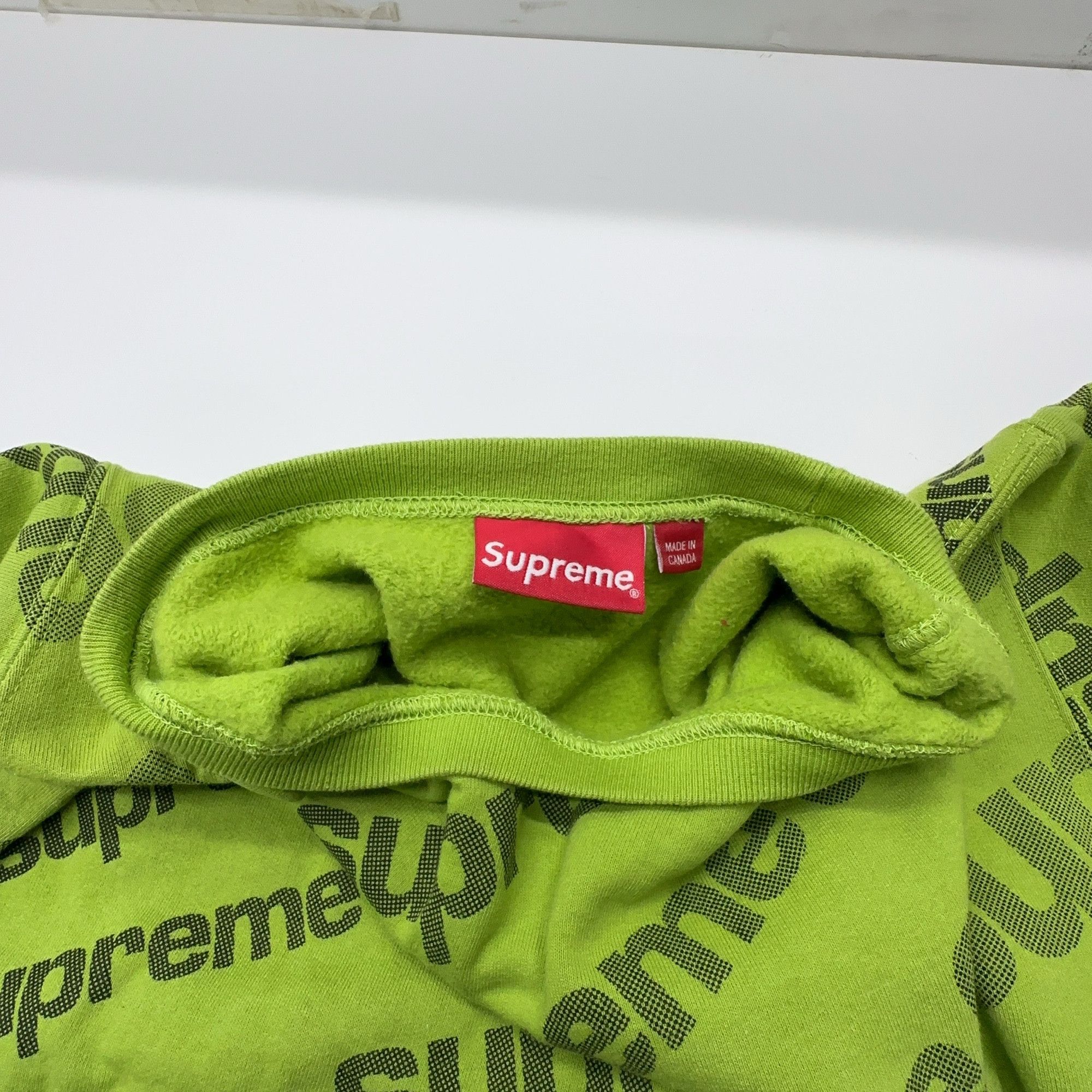 Supreme Supreme Radial Logo Crewneck Size M Size US M / EU 48-50 / 2 - 6 Thumbnail