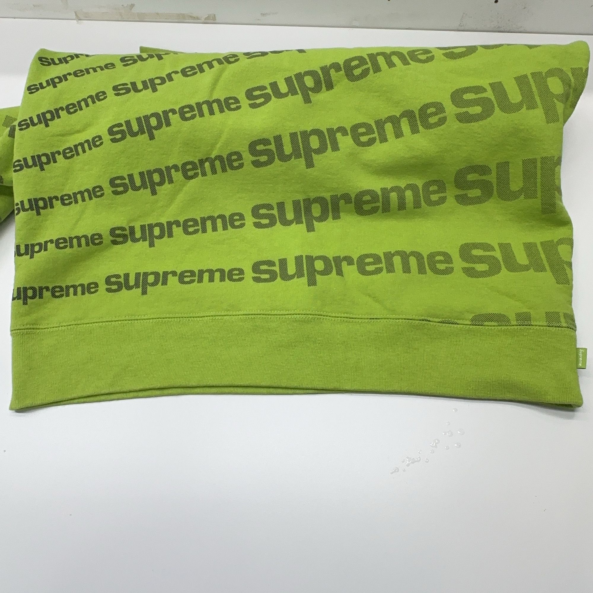 Supreme Supreme Radial Logo Crewneck Size M Size US M / EU 48-50 / 2 - 9 Thumbnail