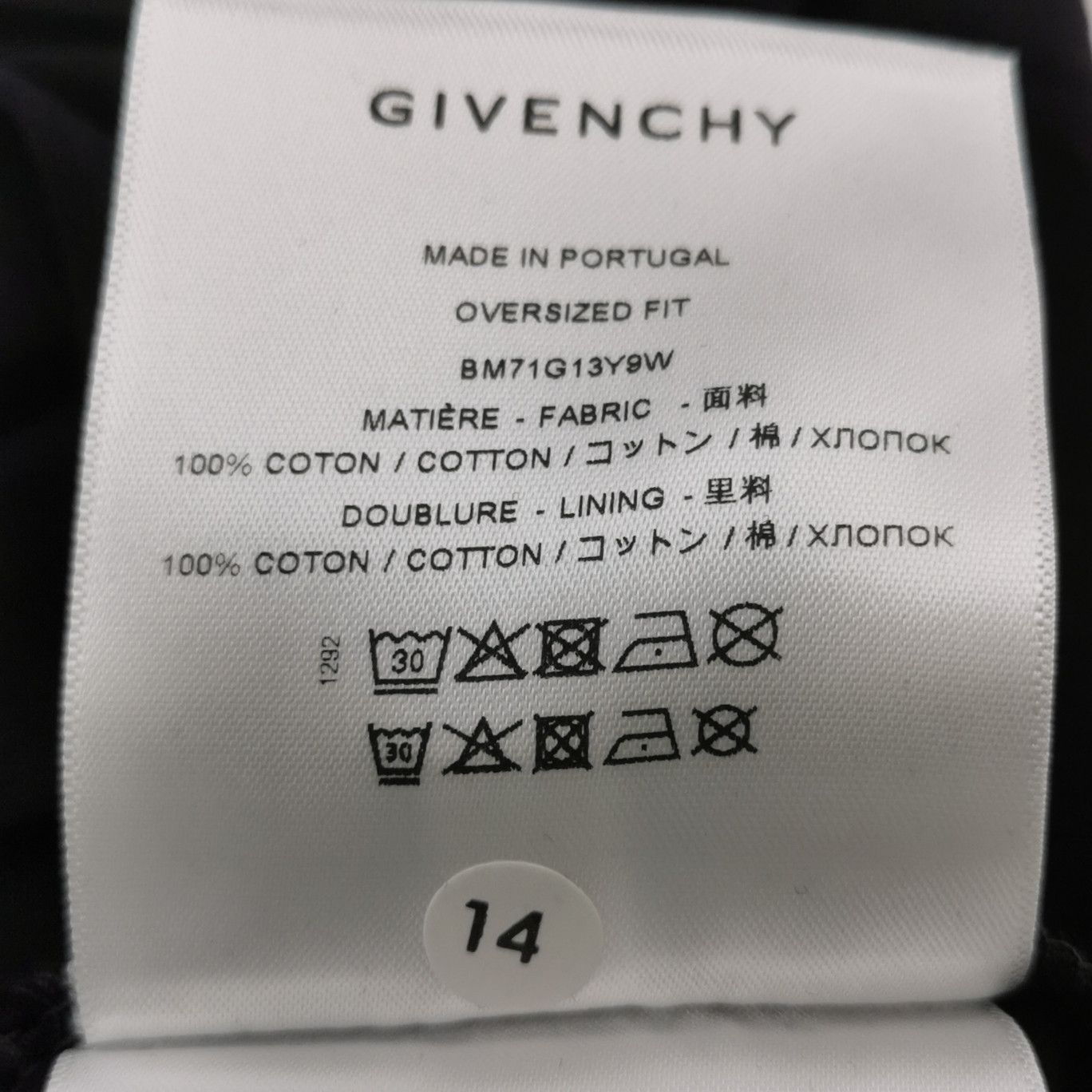 Givenchy Givenchy Men s Short Sleeve Shirts Size US S / EU 44-46 / 1 - 10 Thumbnail