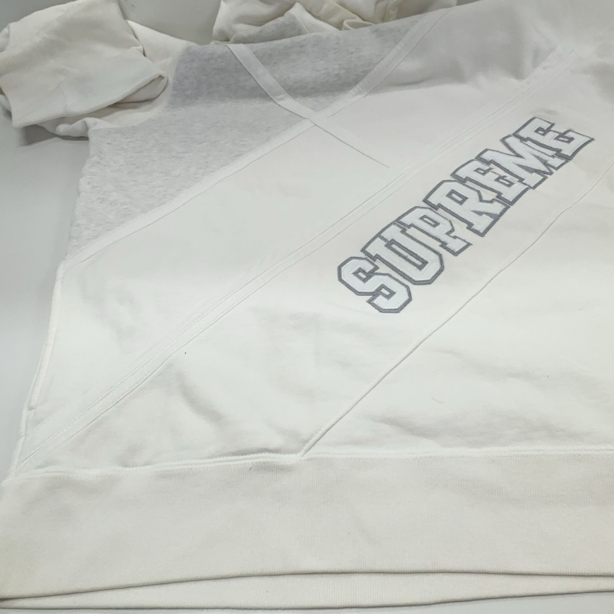 Supreme Supreme Diagonal Logo Hoodie Size XL Size US XL / EU 56 / 4 - 12 Thumbnail