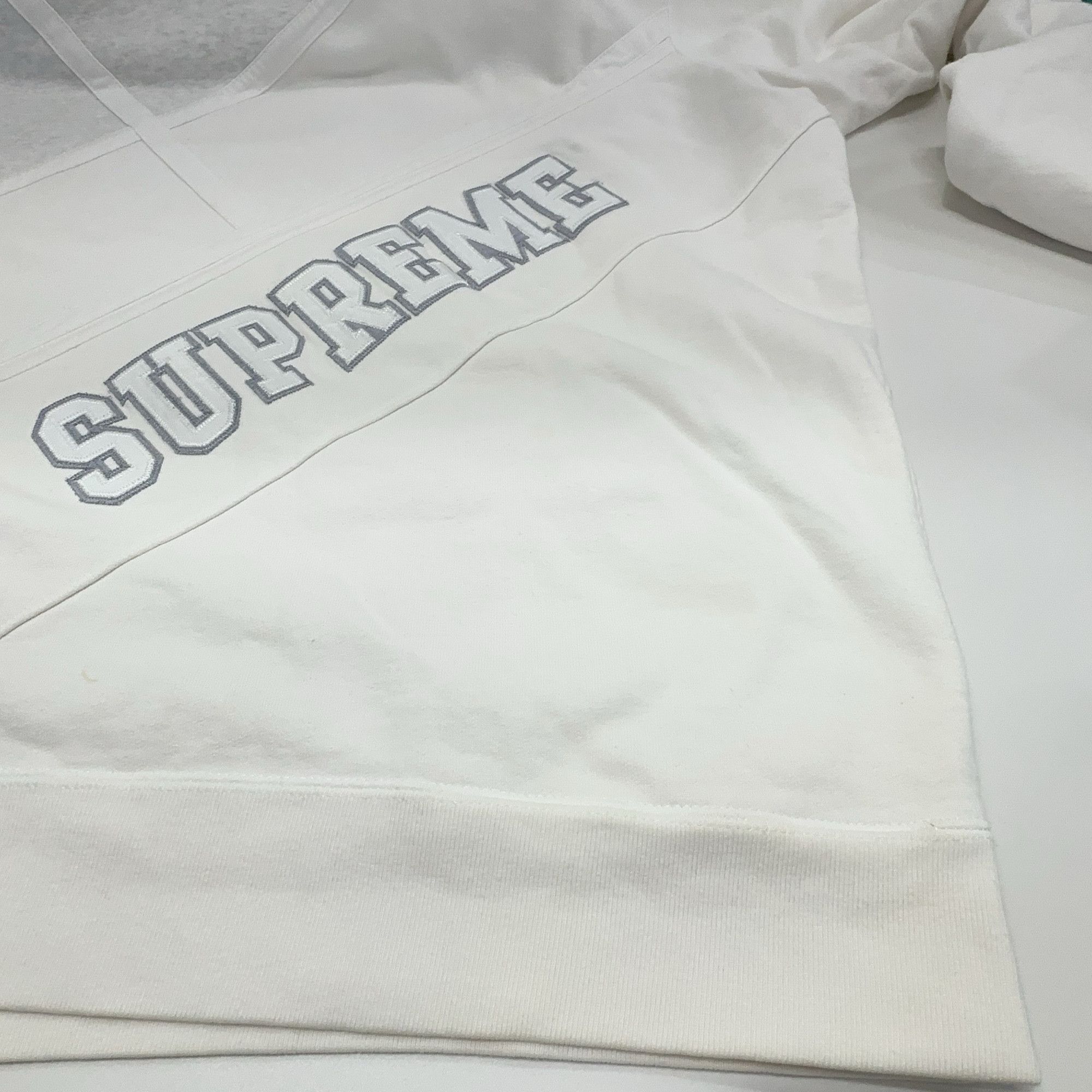 Supreme Supreme Diagonal Logo Hoodie Size XL Size US XL / EU 56 / 4 - 13 Thumbnail