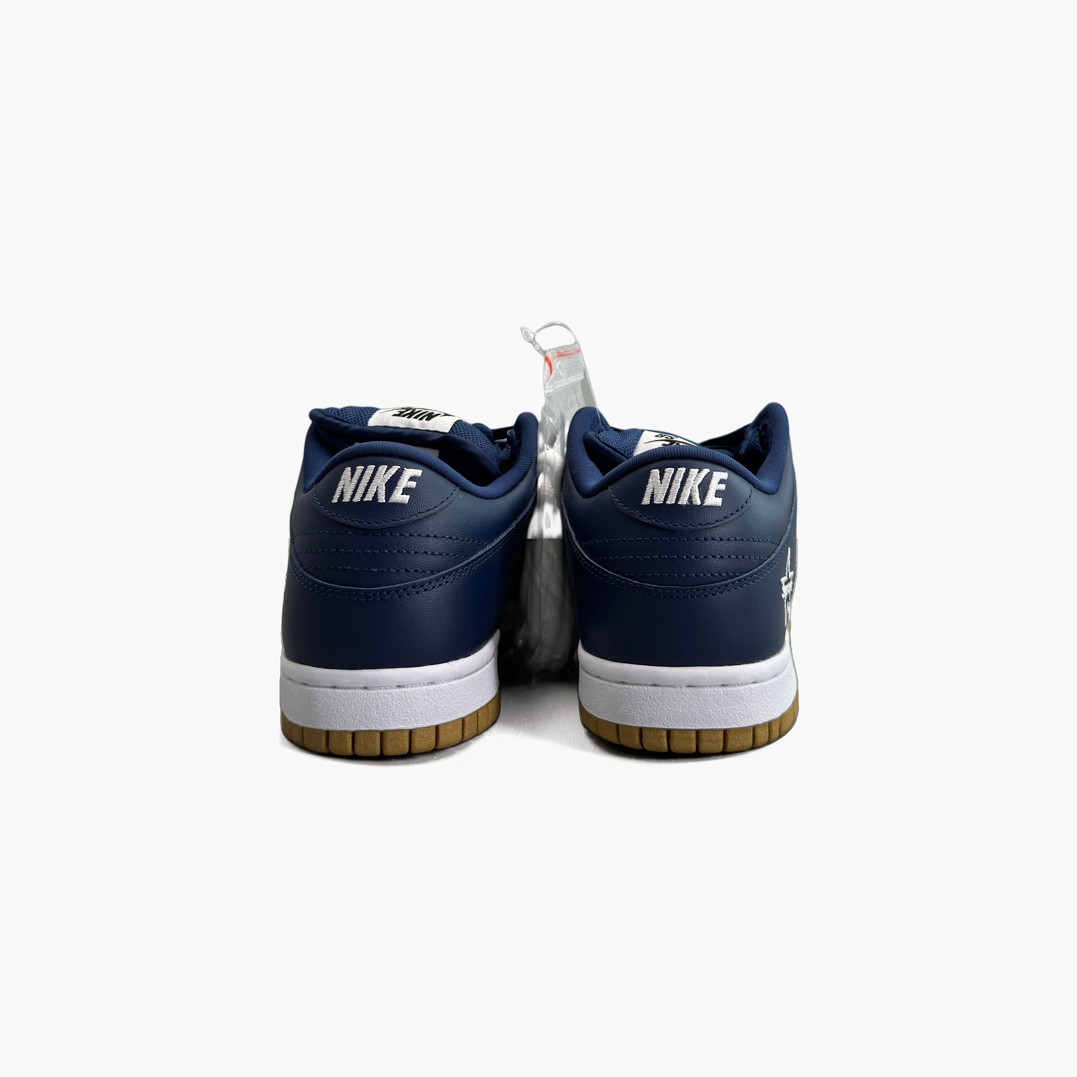 Nike Supreme x Nike Dunk Low SB Gold Navy Size US 5.5 Size US 5.5 / EU 38 - 6 Thumbnail