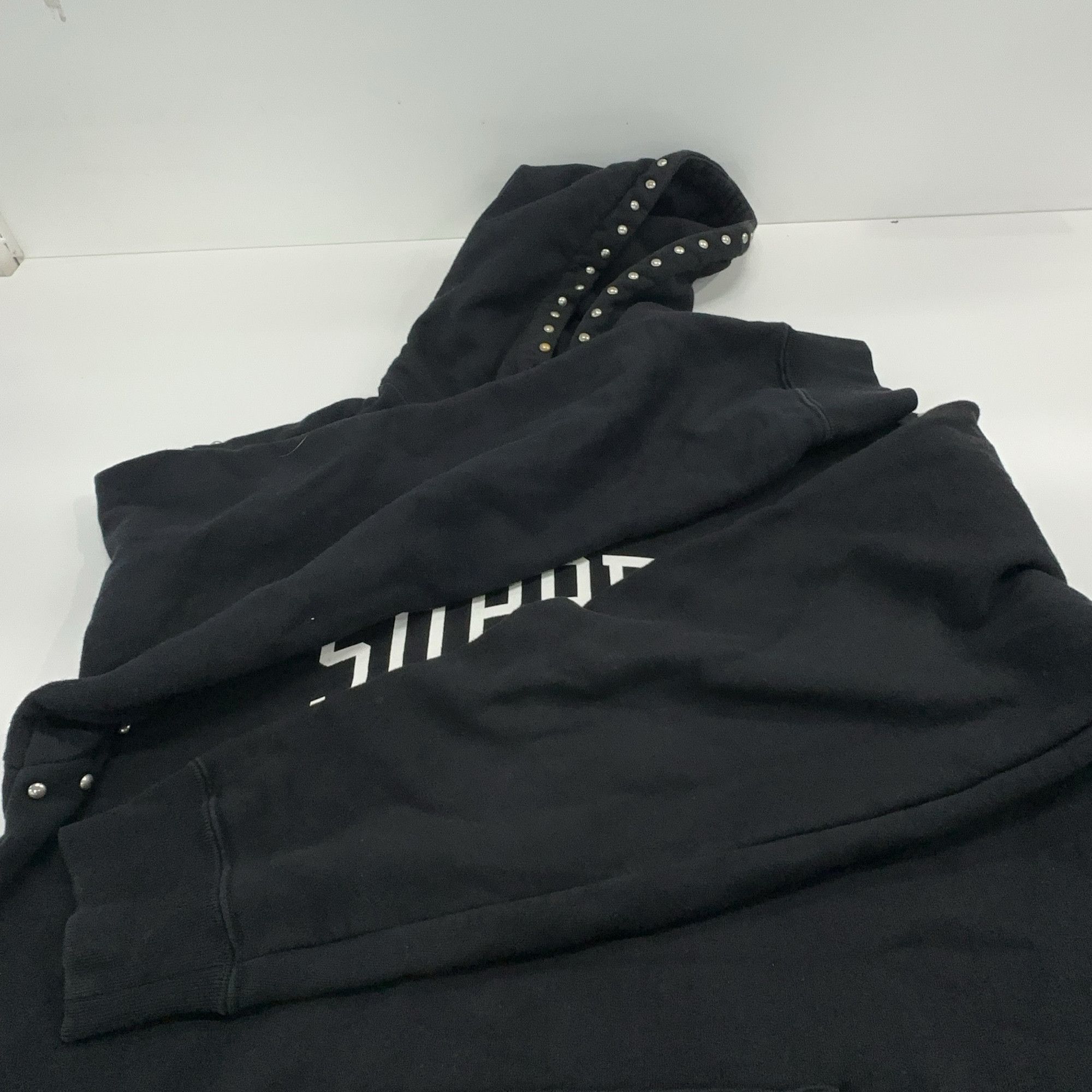 Supreme Supreme Studded Hooded Sweatshirt Size M Size US M / EU 48-50 / 2 - 15 Thumbnail