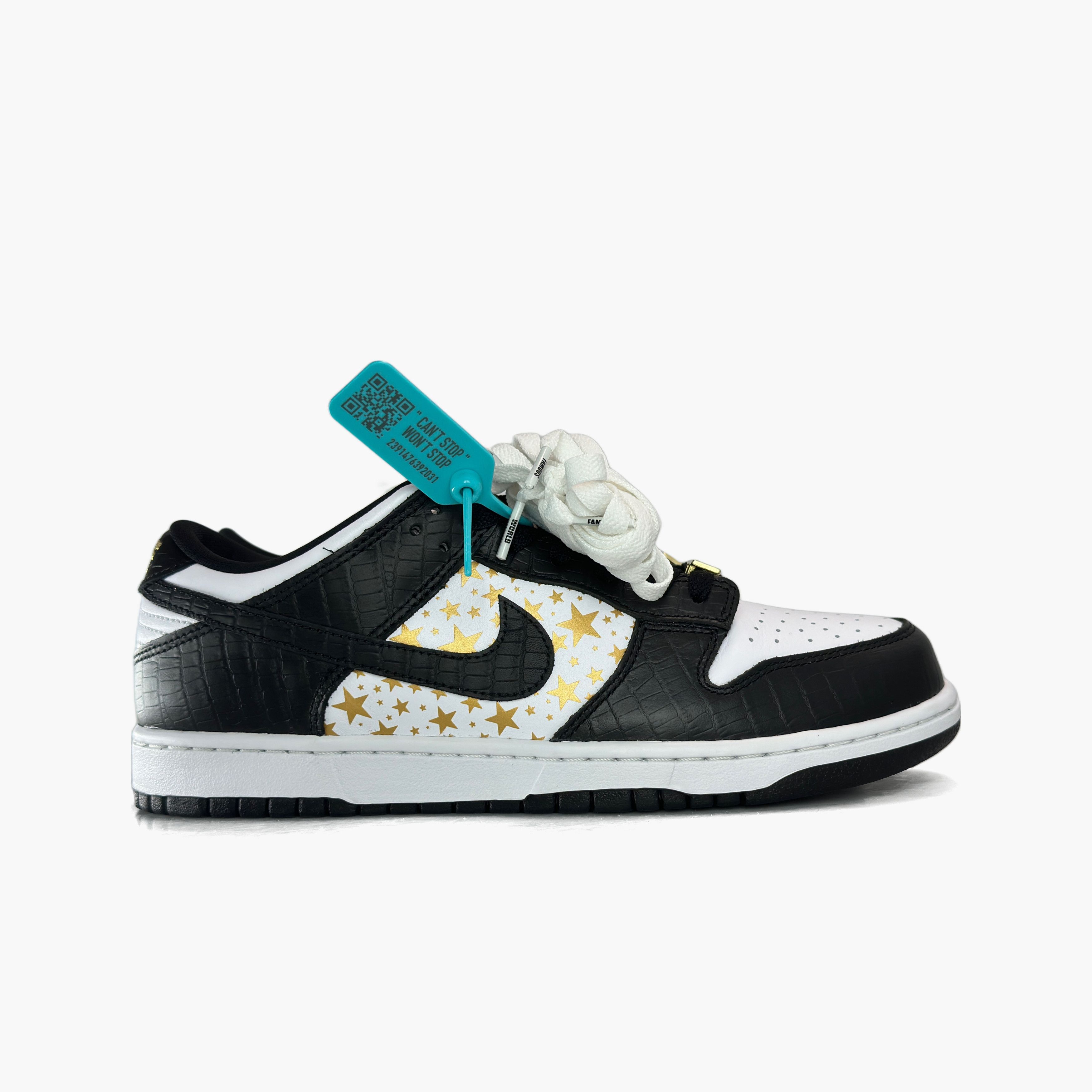 Nike Nike x Supreme Dunk Low Black Stars Size 9 Size US 9 / EU 42 - 4 Thumbnail