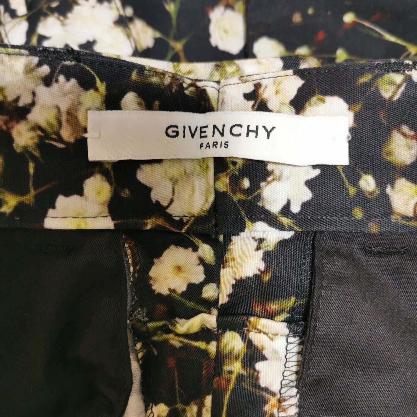 Givenchy Givenchy Men 30 Shorts Size US 30 / EU 46 - 8 Thumbnail