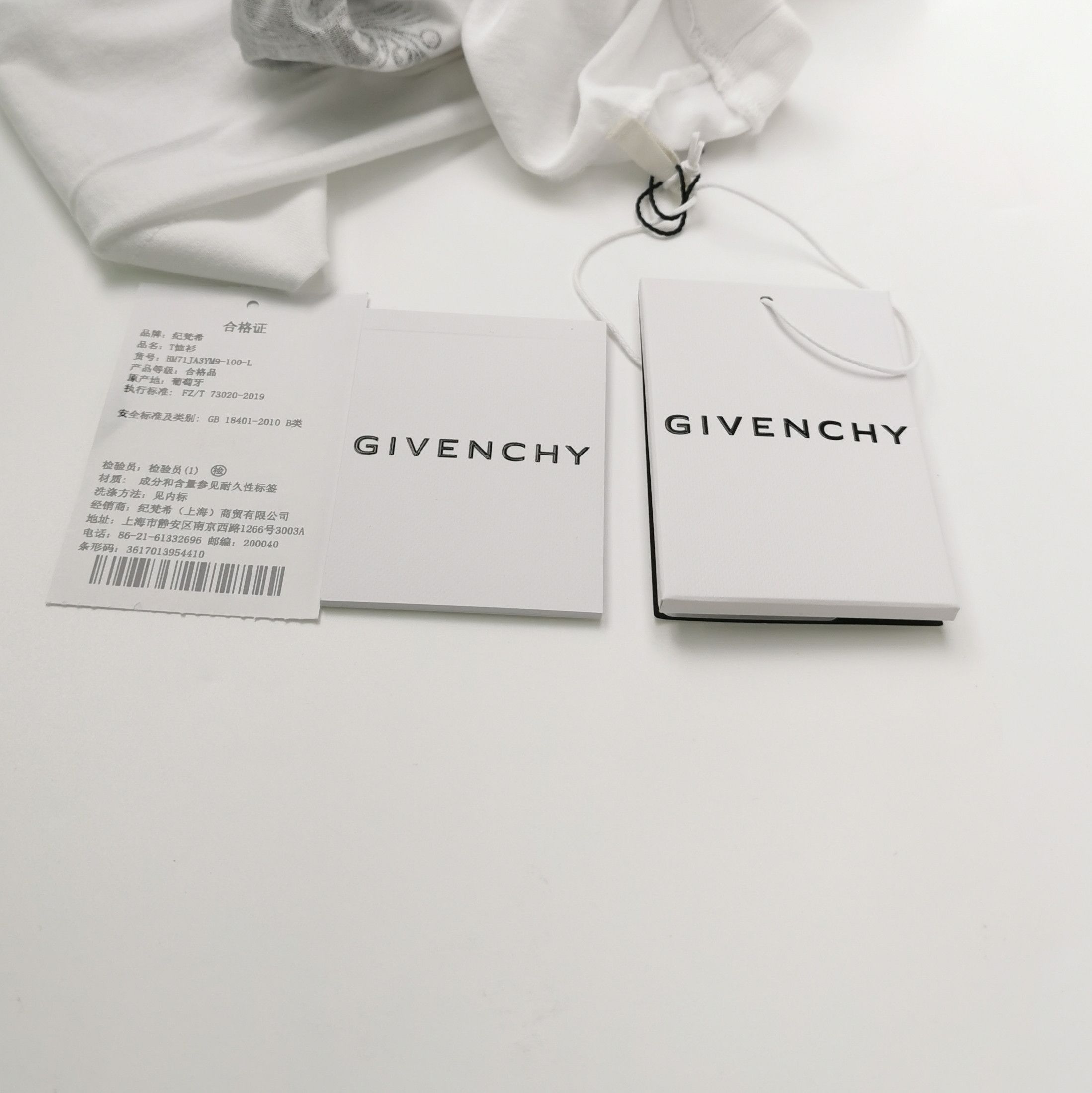 Givenchy Givenchy Men l Short Sleeve Shirts Size US L / EU 52-54 / 3 - 4 Thumbnail