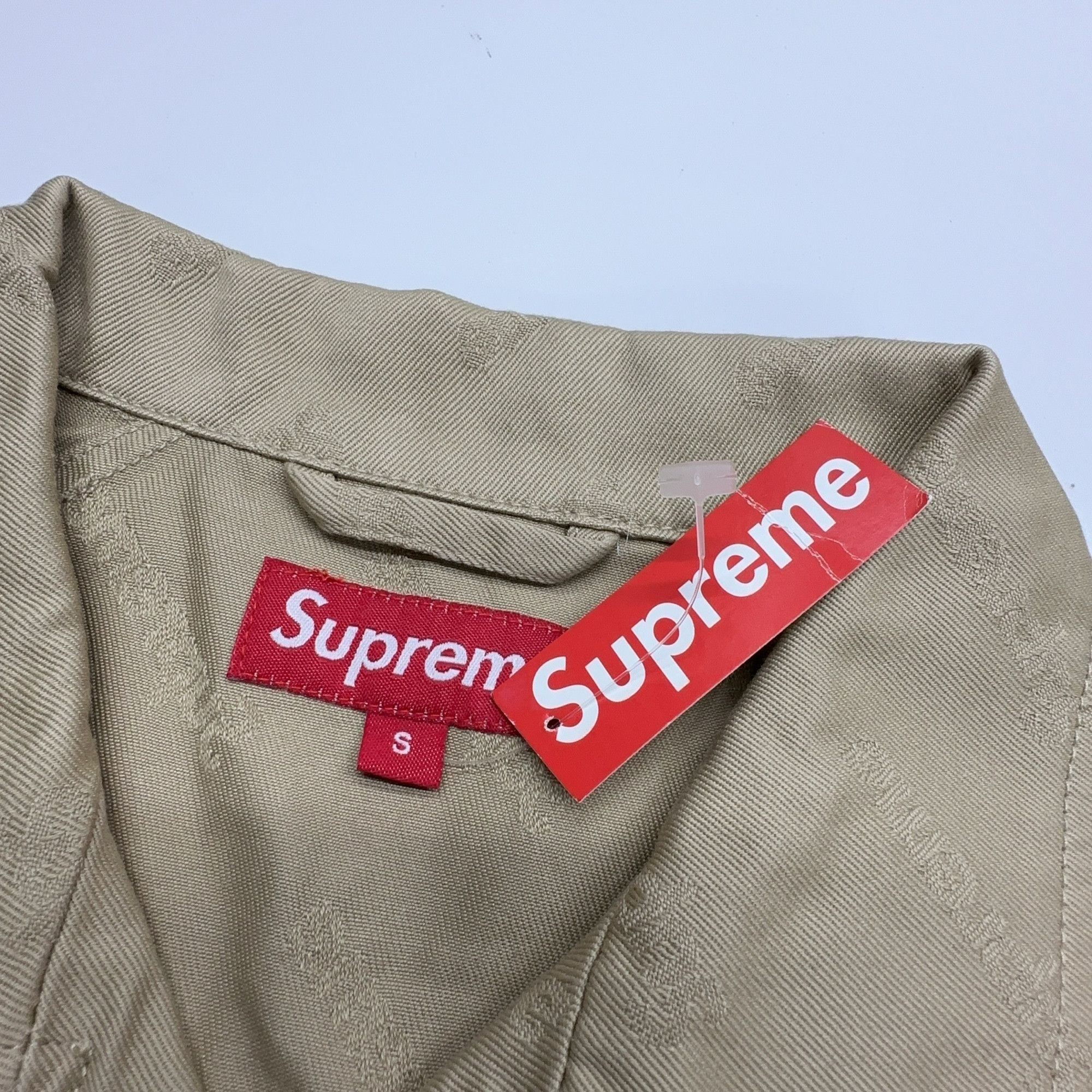 Supreme Supreme Jacquard Logos Snap Front Jacket Size S Size US S / EU 44-46 / 1 - 4 Thumbnail