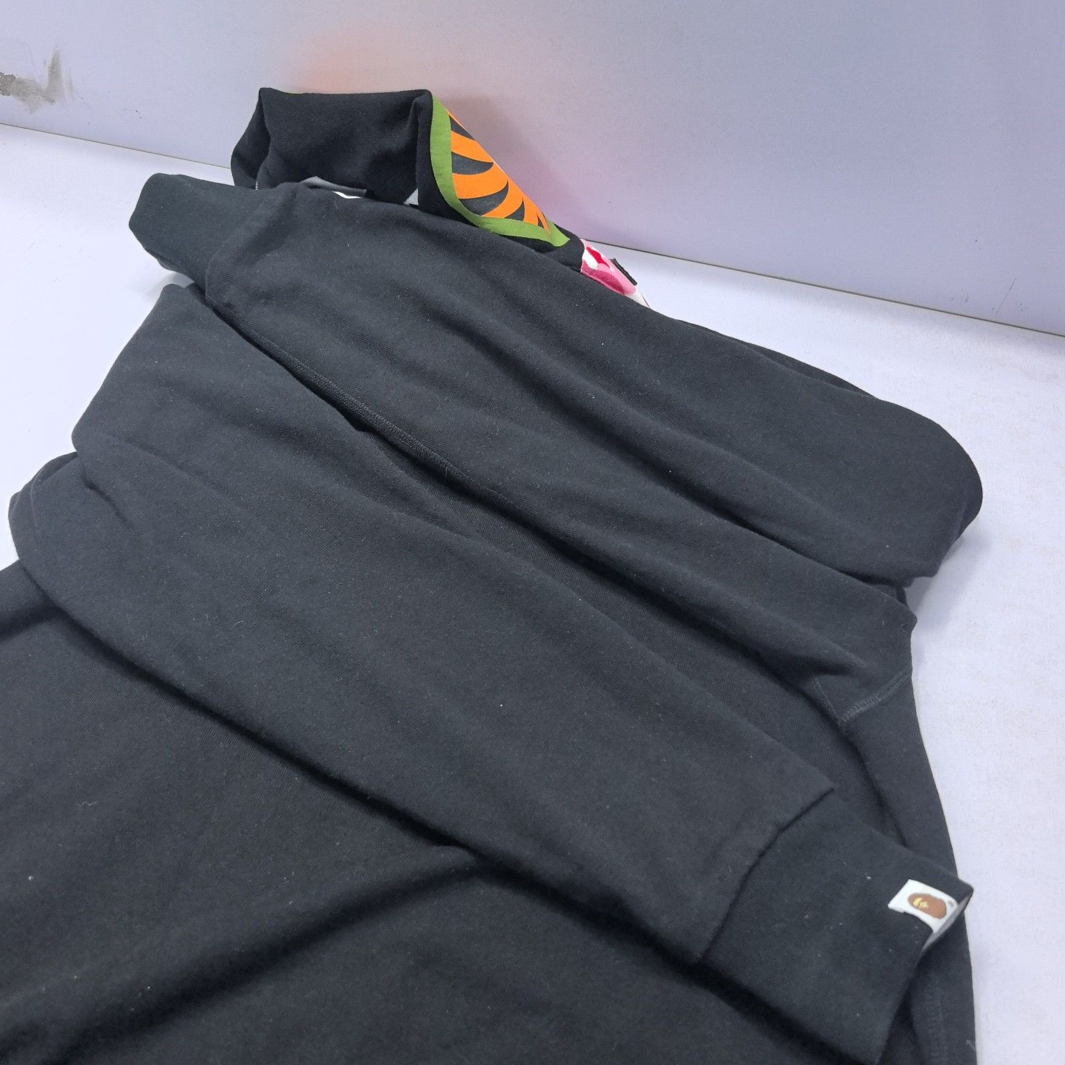 Bape A BATHING APE Reversible Shark Hoodie Size L Size US L / EU 52-54 / 3 - 16 Thumbnail