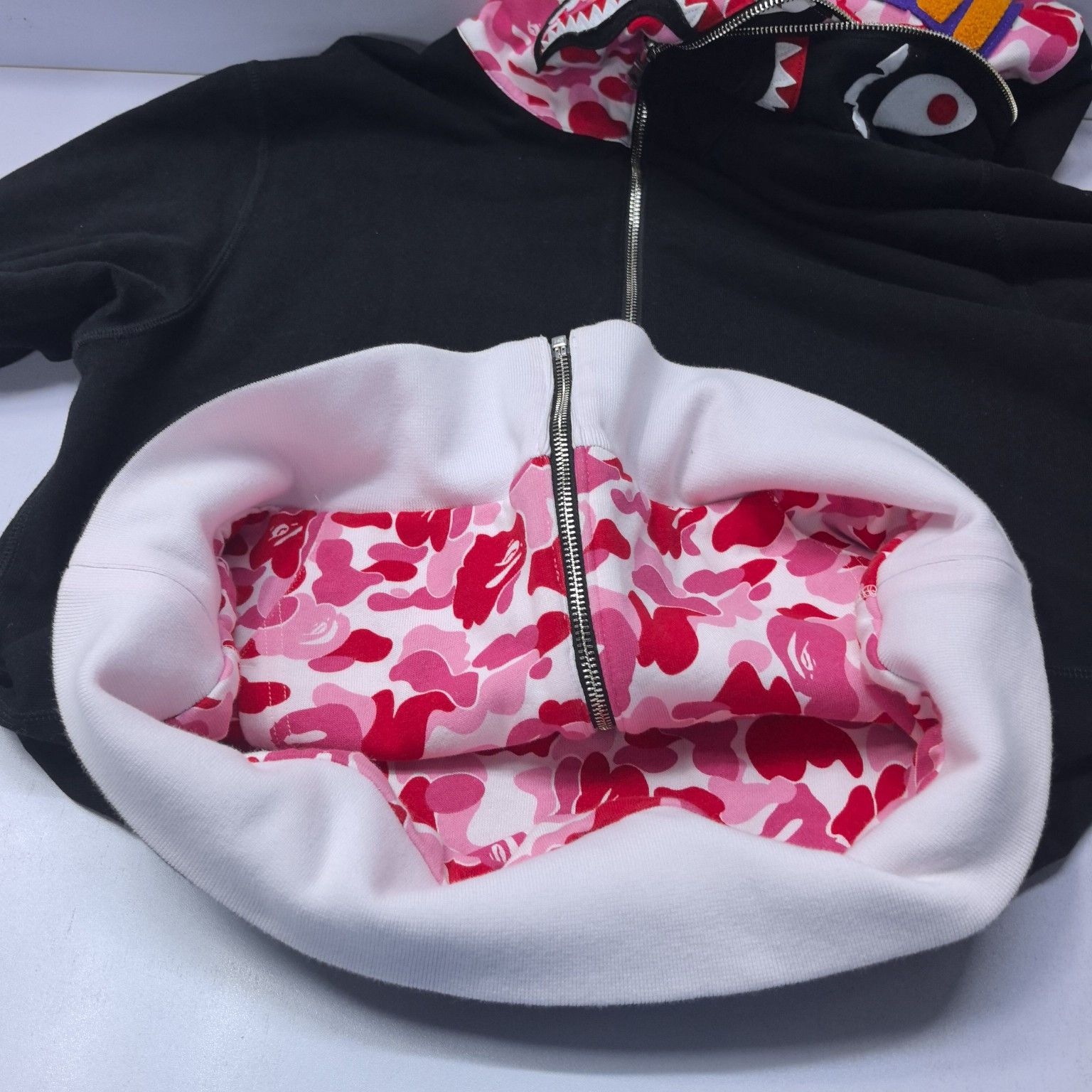 Bape A BATHING APE Reversible Shark Hoodie Size L Size US L / EU 52-54 / 3 - 14 Thumbnail