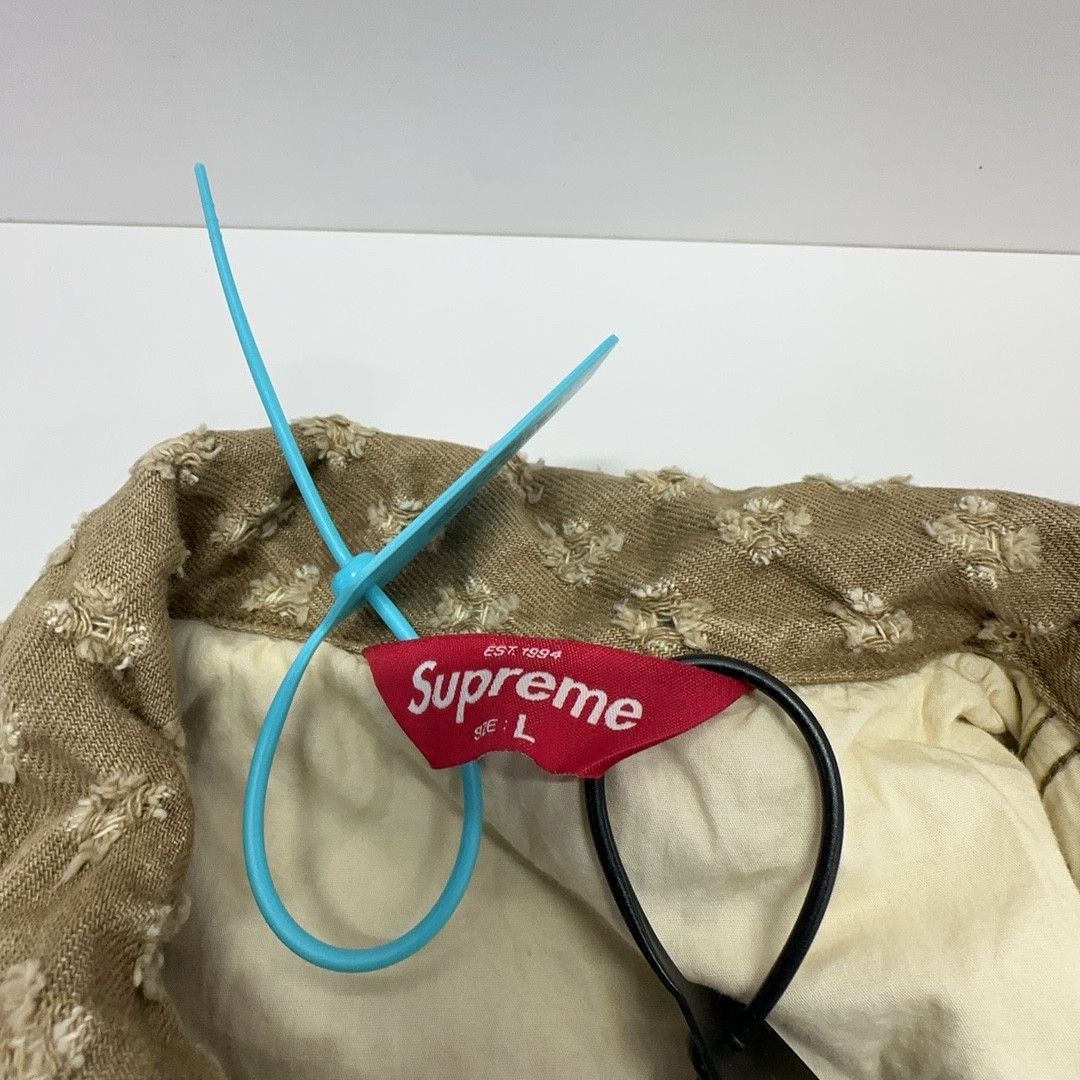 Supreme Supreme Hole Punch Denim Trucker Jacket Size L Size US L / EU 52-54 / 3 - 3 Thumbnail