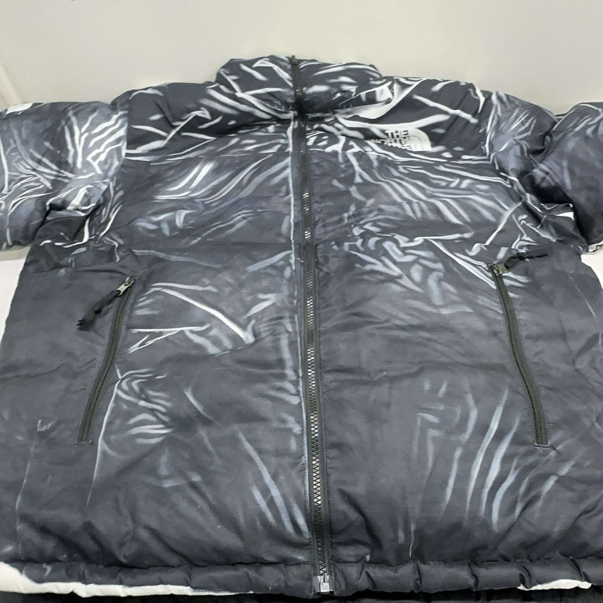 Supreme × The North Face Supreme x The North Face Printed Puffer Jacket Size XL Size US XL / EU 56 / 4 - 6 Thumbnail