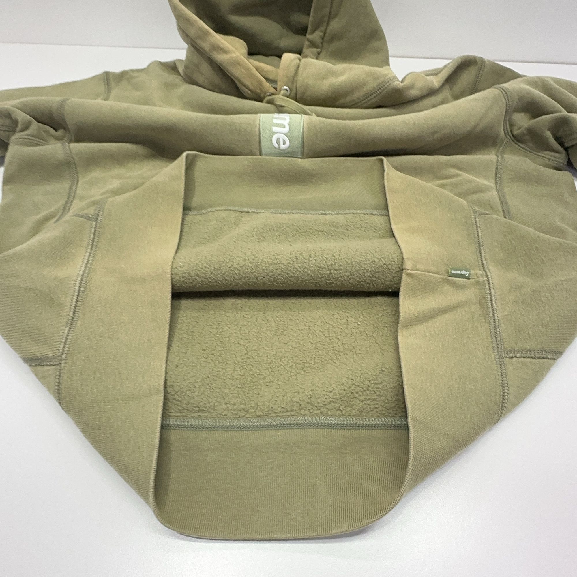 Supreme Supreme Cross Box Logo Hoodie Size M Size US M / EU 48-50 / 2 - 10 Thumbnail