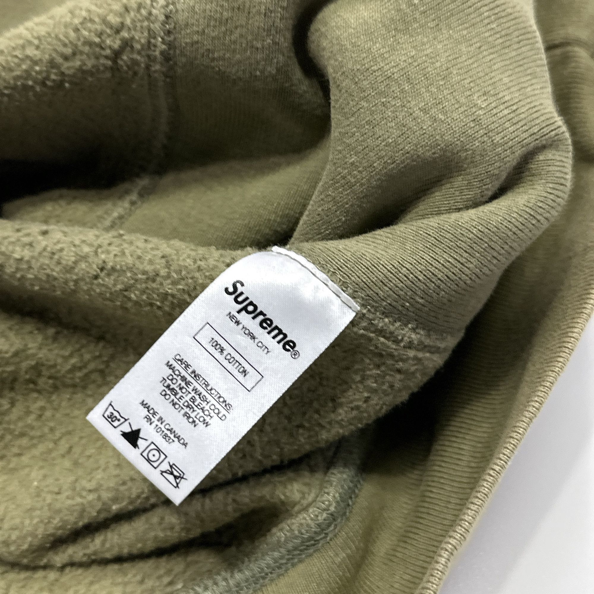 Supreme Supreme Cross Box Logo Hoodie Size M Size US M / EU 48-50 / 2 - 3 Thumbnail