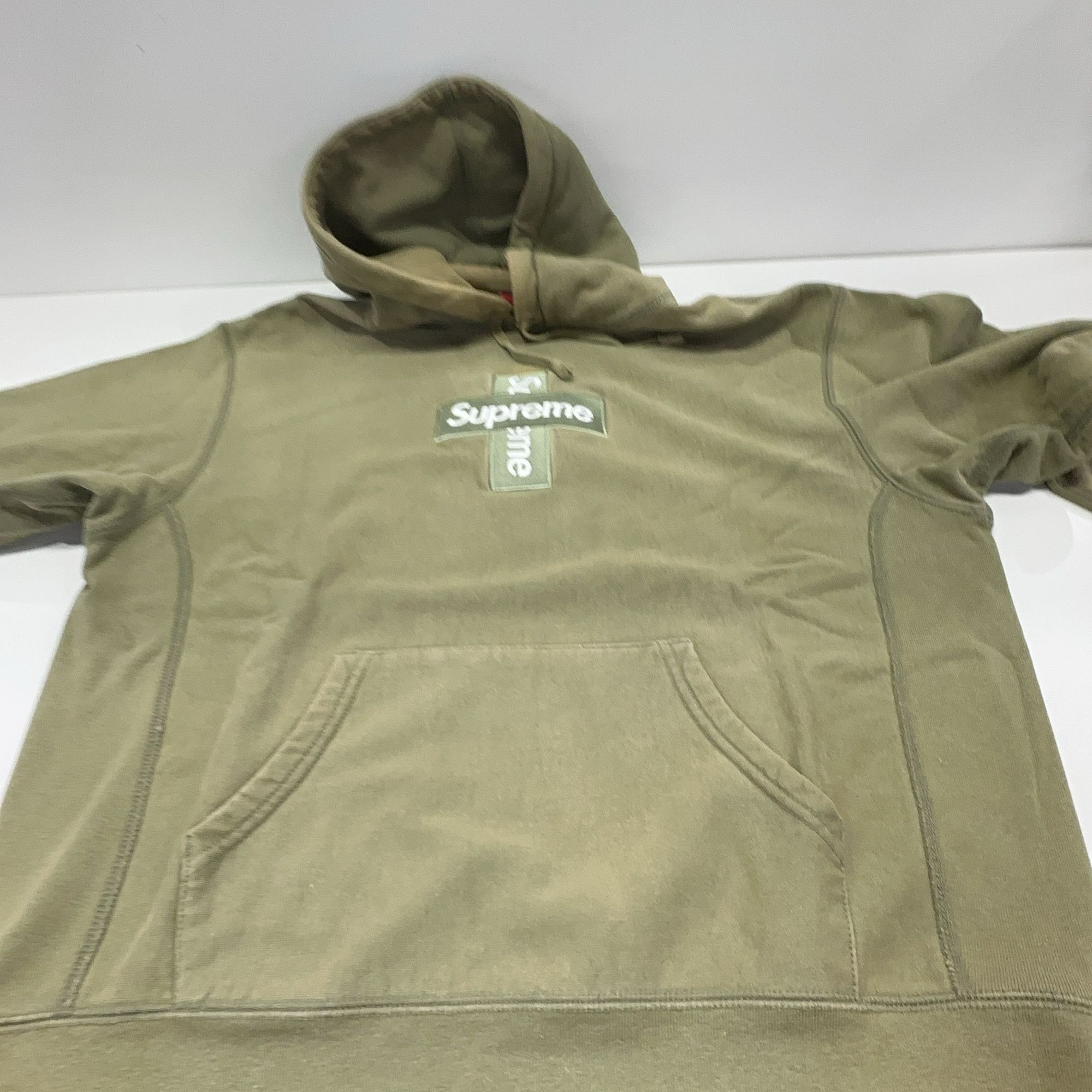Supreme Supreme Cross Box Logo Hoodie Size M Size US M / EU 48-50 / 2 - 9 Thumbnail
