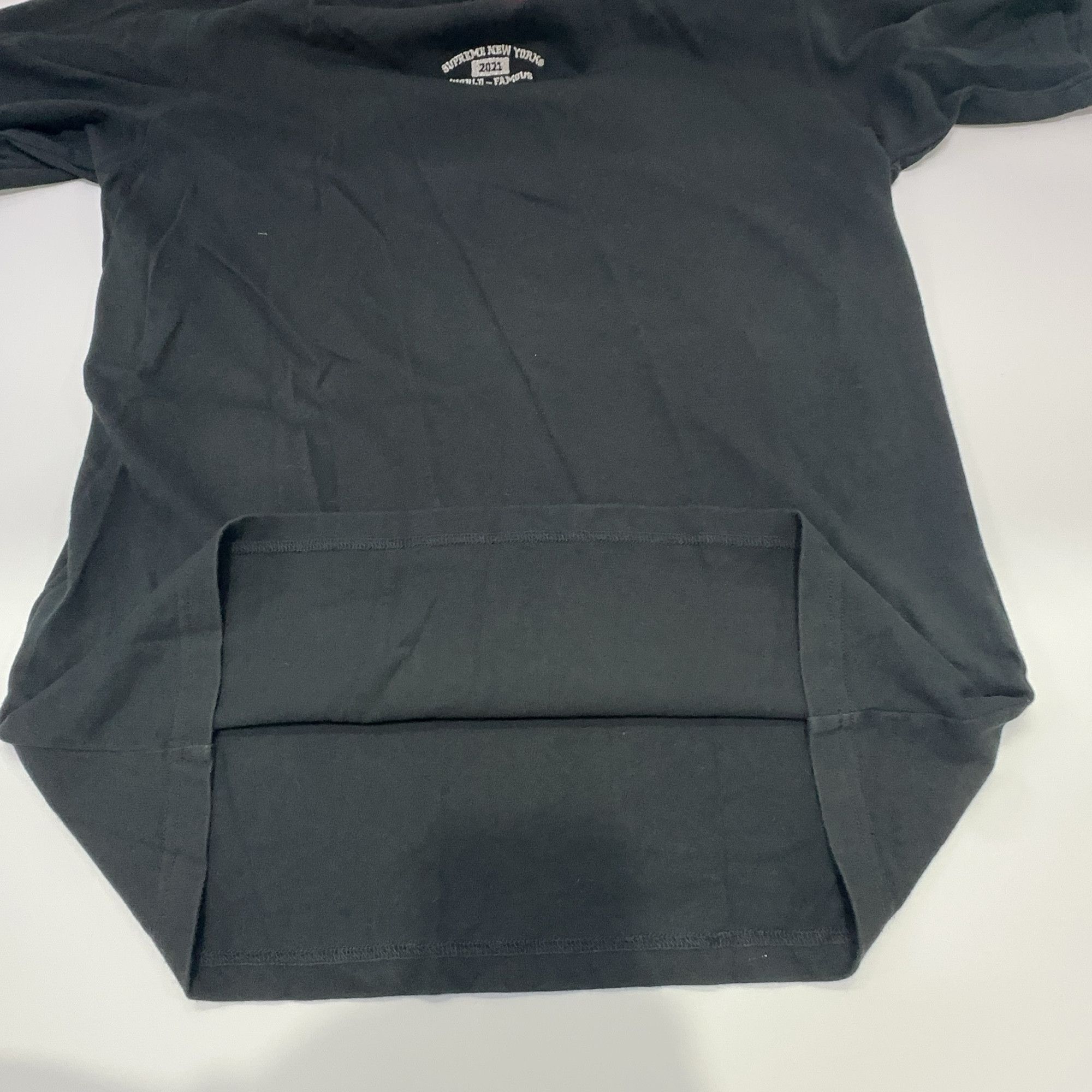 Supreme Supreme World Famous T-Shirt Size S Size US S / EU 44-46 / 1 - 7 Thumbnail