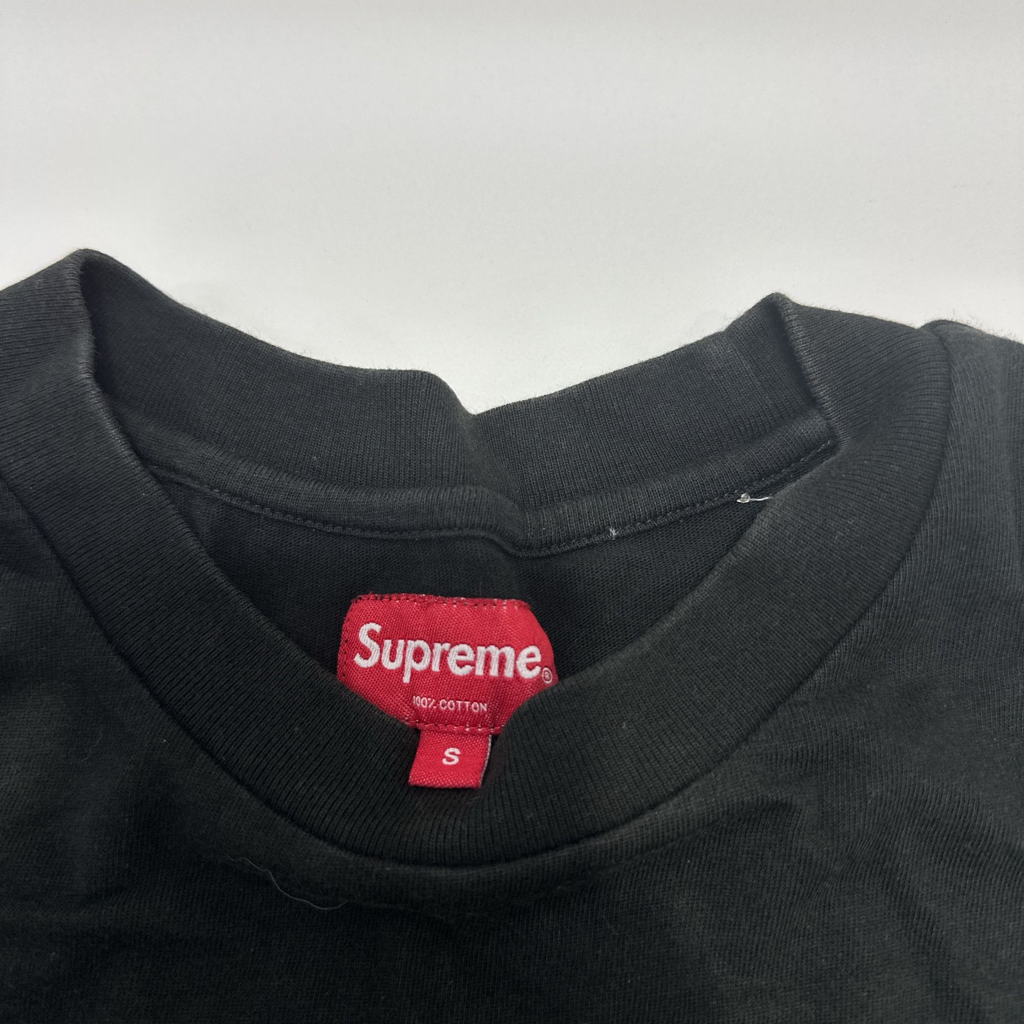 Supreme Supreme World Famous T-Shirt Size S Size US S / EU 44-46 / 1 - 3 Thumbnail