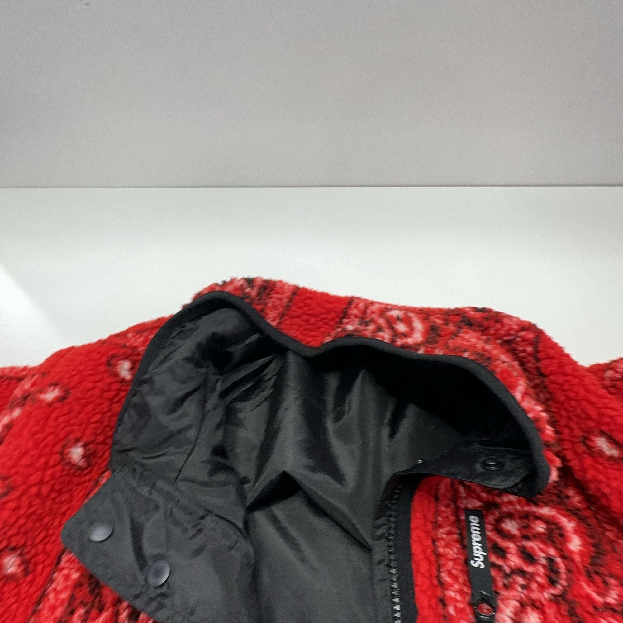 Supreme Supreme Bandana Reversible Fleece Jacket Size L Size US L / EU 52-54 / 3 - 7 Thumbnail