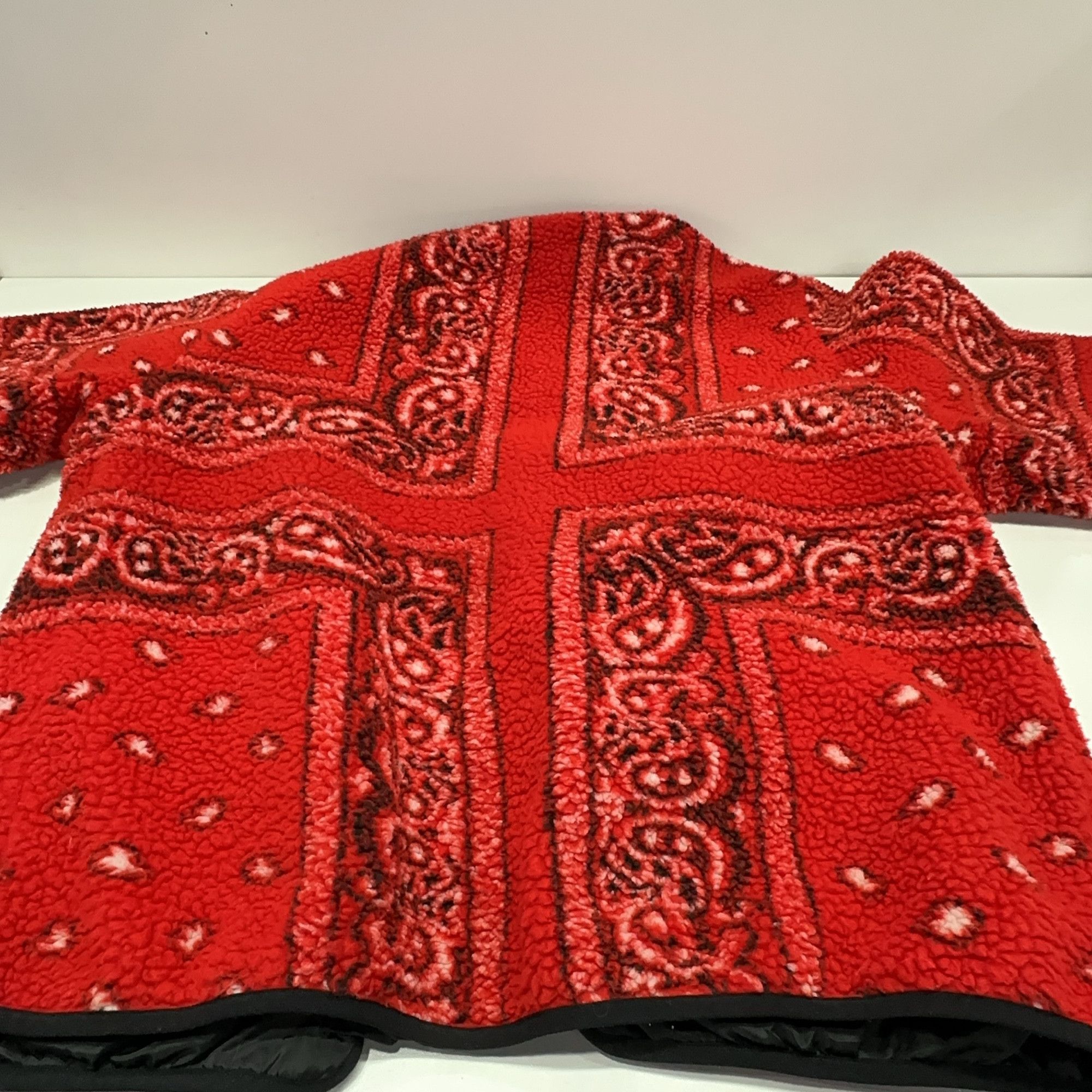 Supreme Supreme Bandana Reversible Fleece Jacket Size L Size US L / EU 52-54 / 3 - 14 Thumbnail