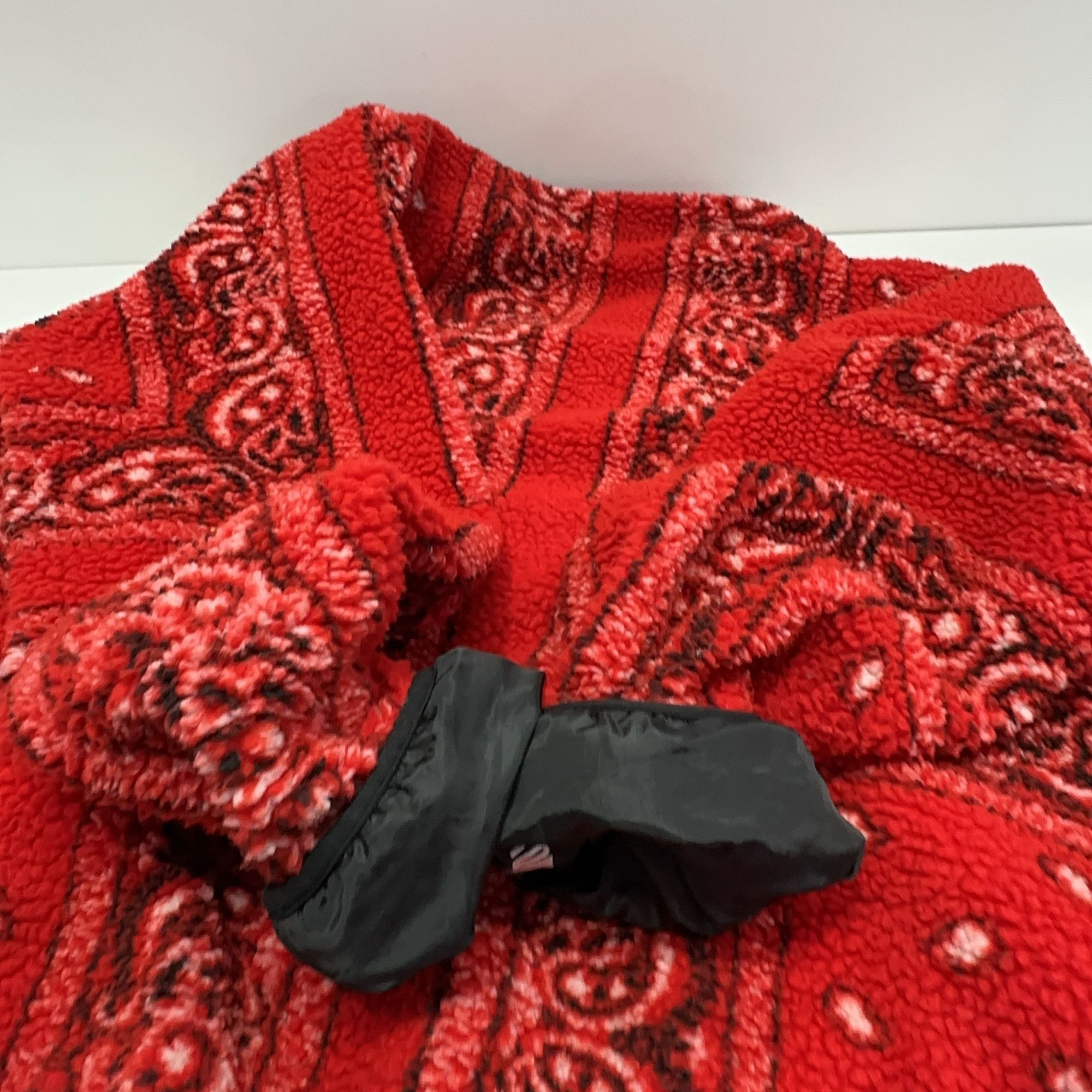 Supreme Supreme Bandana Reversible Fleece Jacket Size L Size US L / EU 52-54 / 3 - 13 Thumbnail