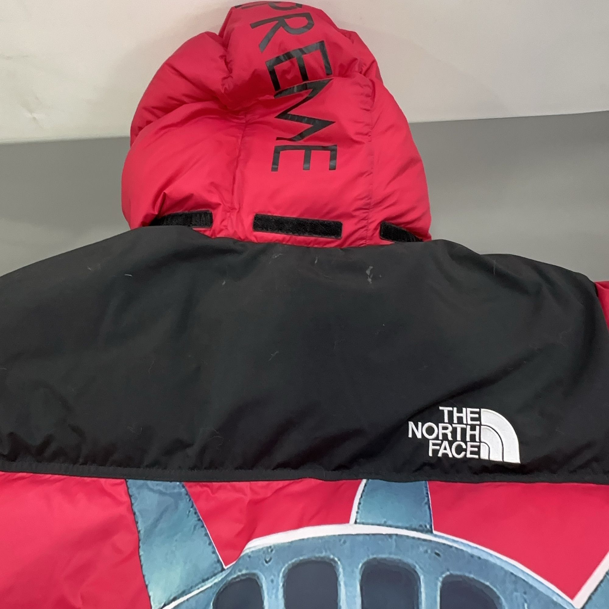 Supreme Supreme x The North Face Statue of Liberty Baltoro Jacket L Size US L / EU 52-54 / 3 - 11 Thumbnail