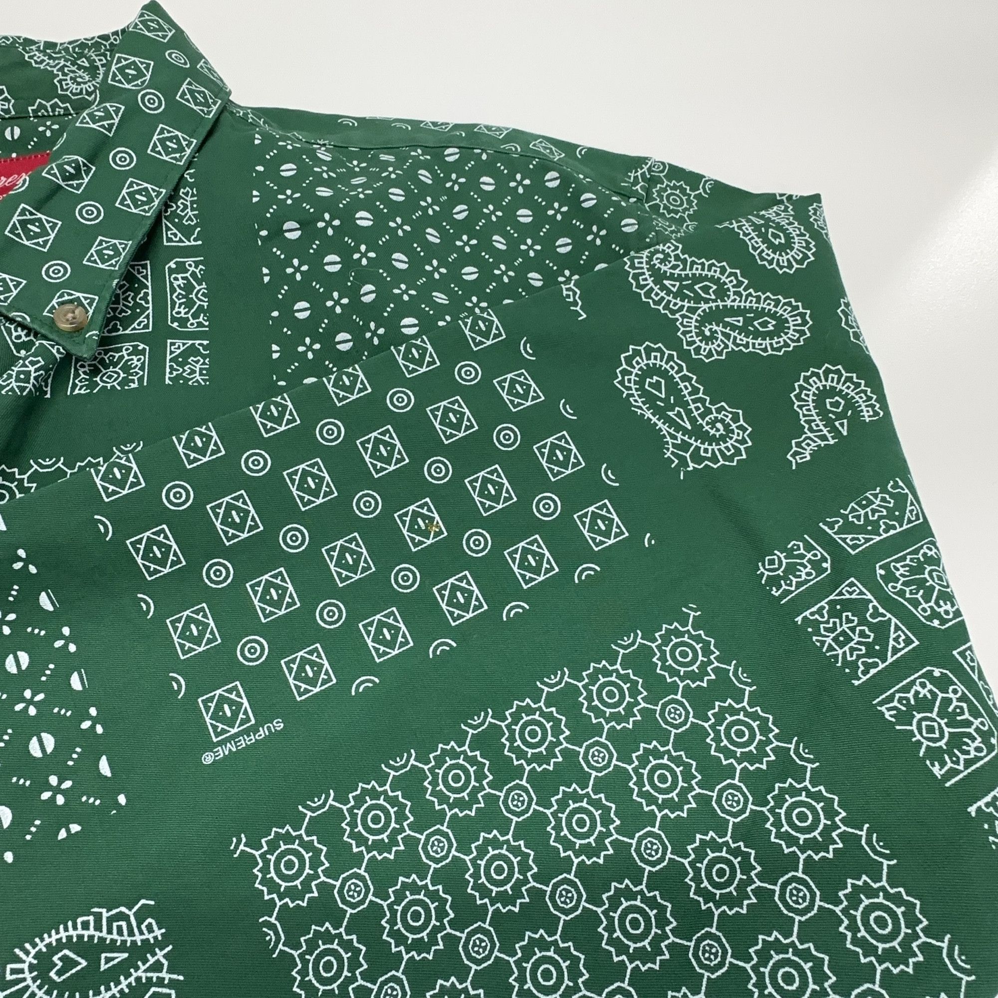 Supreme Supreme Paisley Grid Shirt Size L Size US L / EU 52-54 / 3 - 9 Thumbnail