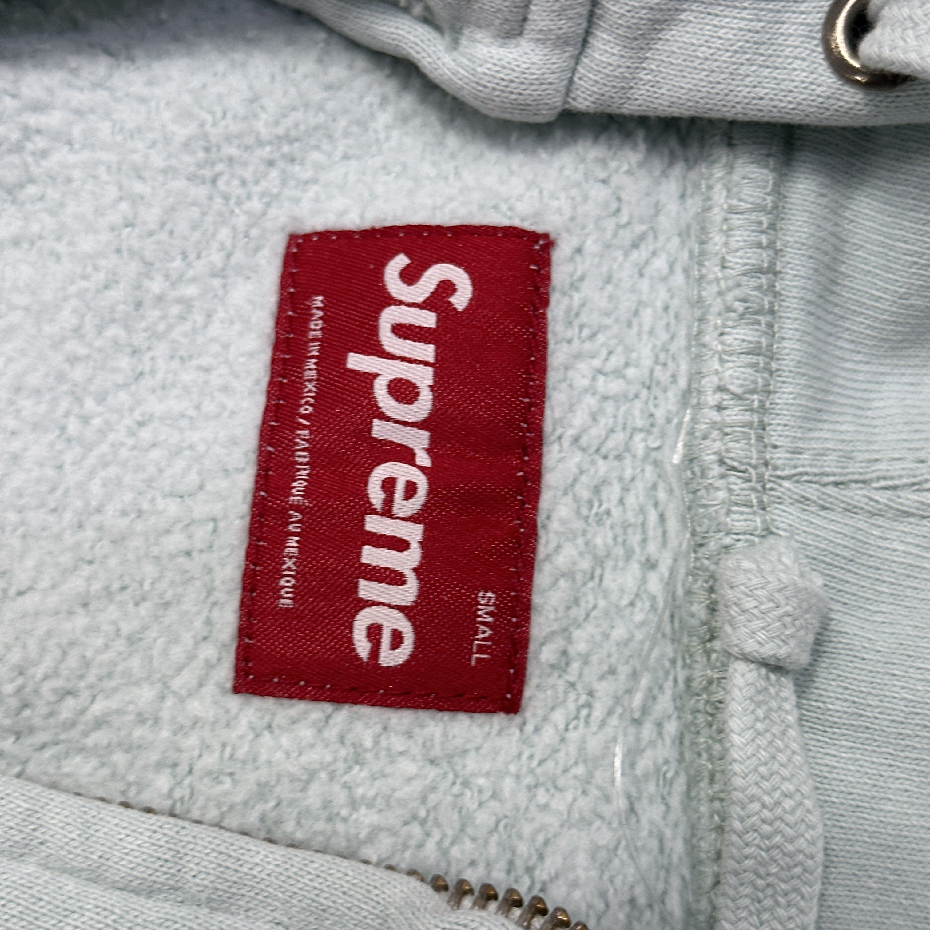 Supreme Supreme Small Box Zip Up Hoodie Size S Size US S / EU 44-46 / 1 - 2 Thumbnail