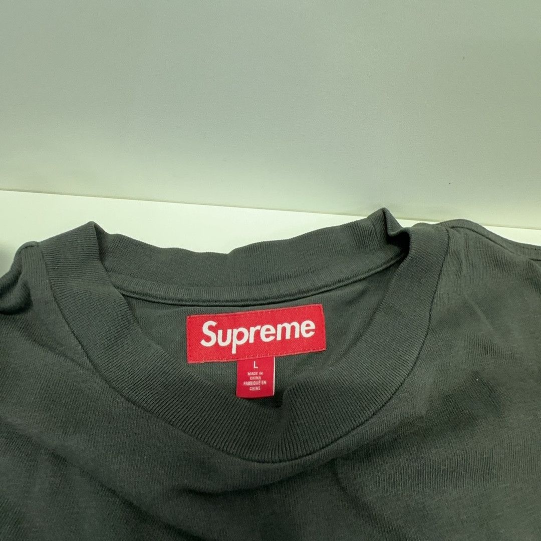 Supreme Supreme Cracked Sleeve Long Sleeve T-Shirt Size L Size US L / EU 52-54 / 3 - 3 Thumbnail
