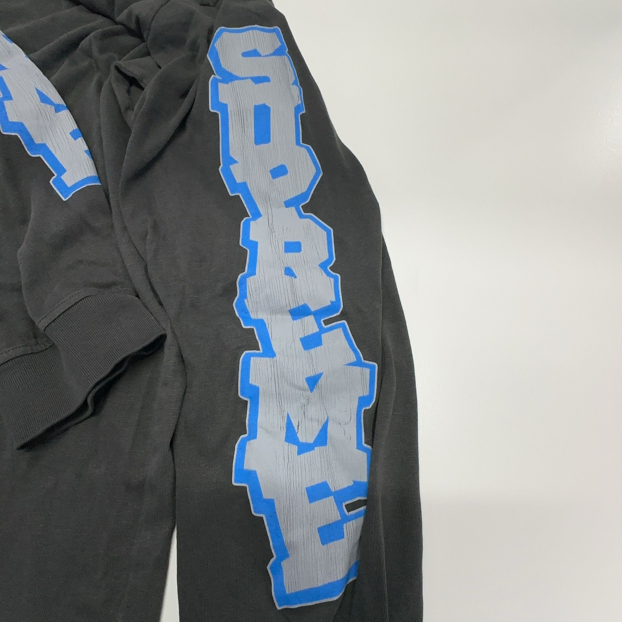 Supreme Supreme Cracked Sleeve Long Sleeve T-Shirt Size L Size US L / EU 52-54 / 3 - 10 Thumbnail