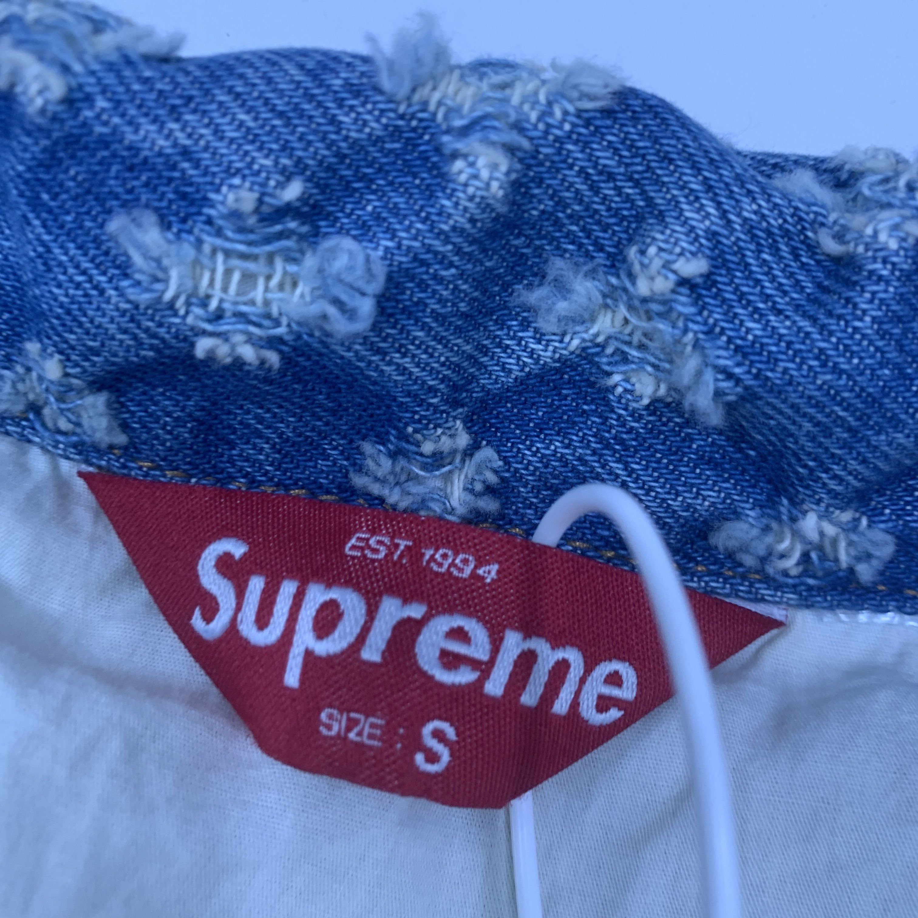 Supreme Supreme Hole Punch Denim Jacket Size S Size US S / EU 44-46 / 1 - 3 Thumbnail
