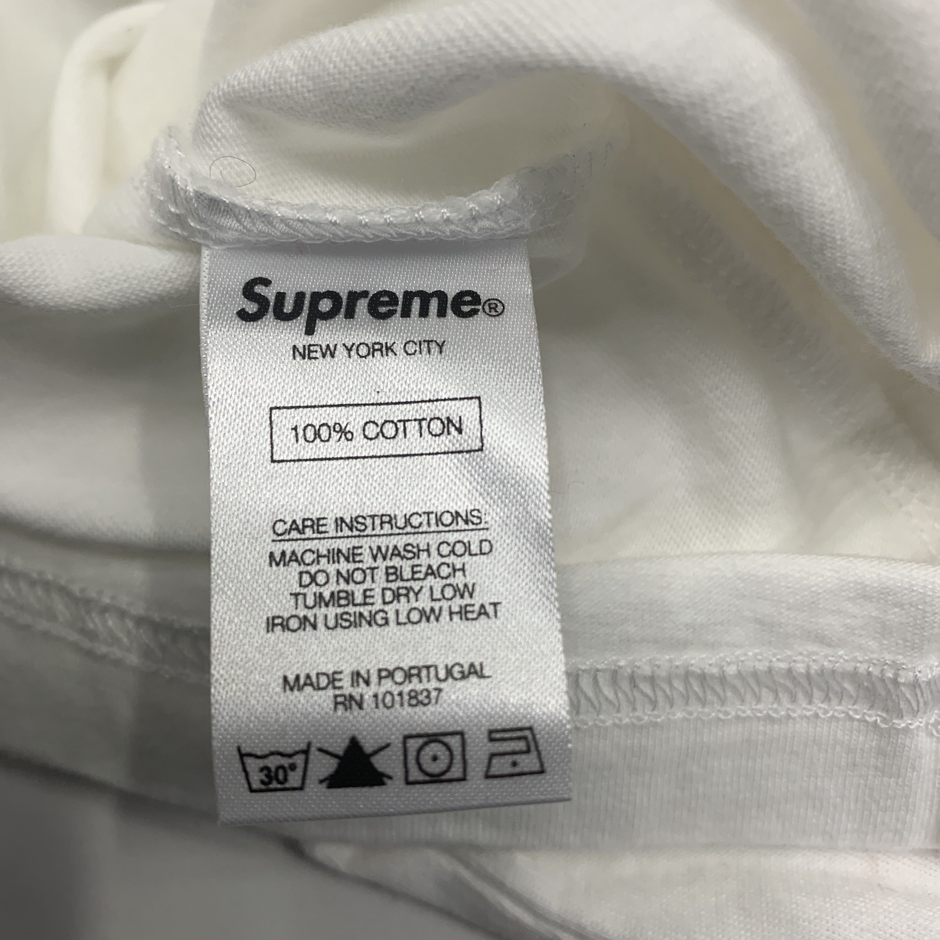 Supreme Supreme Famous Since 1994 Logo T-Shirt Size L Size US L / EU 52-54 / 3 - 3 Thumbnail