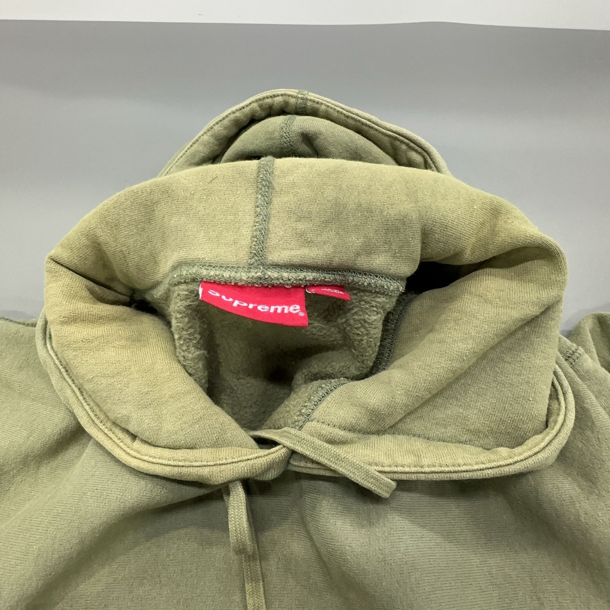 Supreme Supreme Gradient Sleeve Hooded Sweatshirt Size L Size US L / EU 52-54 / 3 - 5 Thumbnail