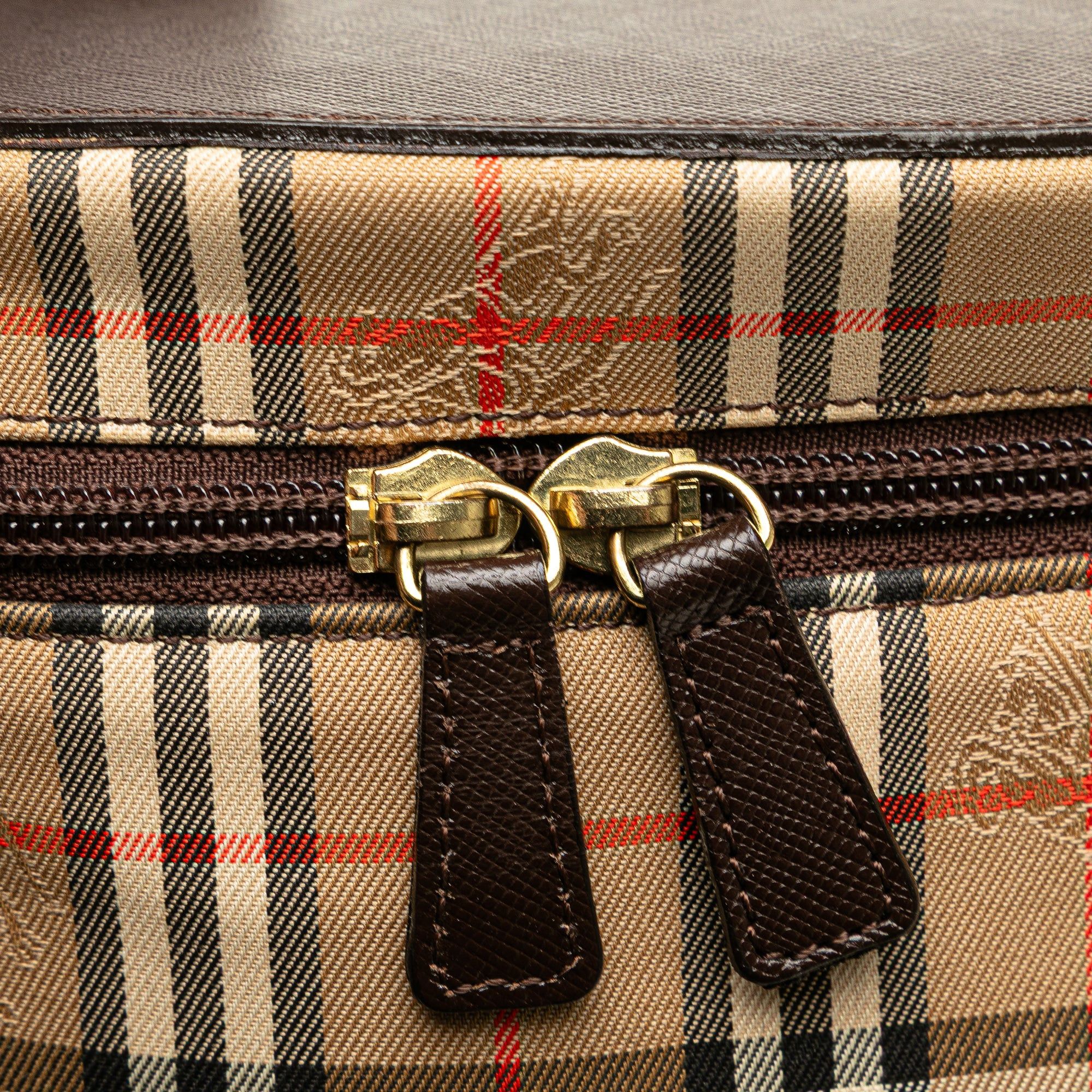 Burberry Haymarket Check Canvas Vanity Bag Size ONE SIZE - 6 Thumbnail