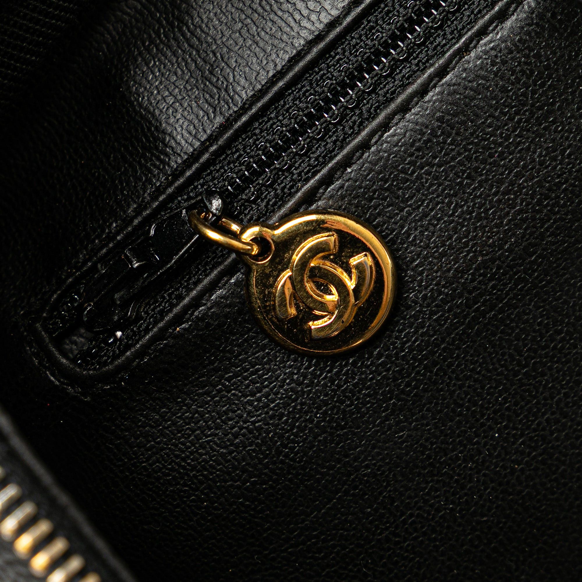 Chanel CC Caviar Vanity Case Size ONE SIZE - 9 Thumbnail