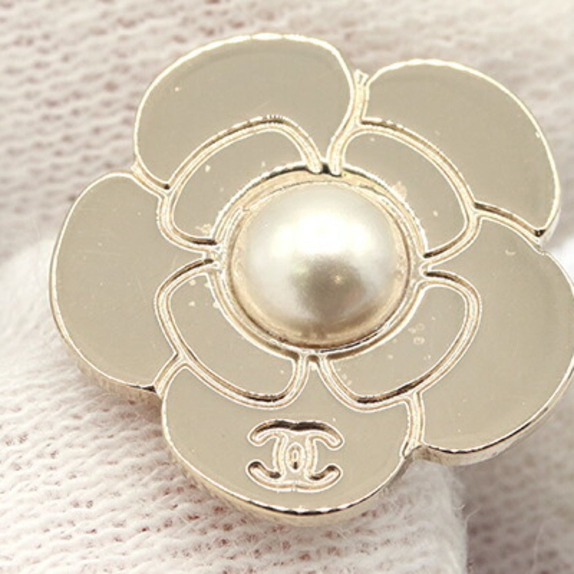 Chanel Chanel Earrings, Camellia, Silver Metal, Faux Pearl, B18V, 2018 Model, Coco Mark, Women's, CHANEL Size ONE SIZE - 5 Thumbnail